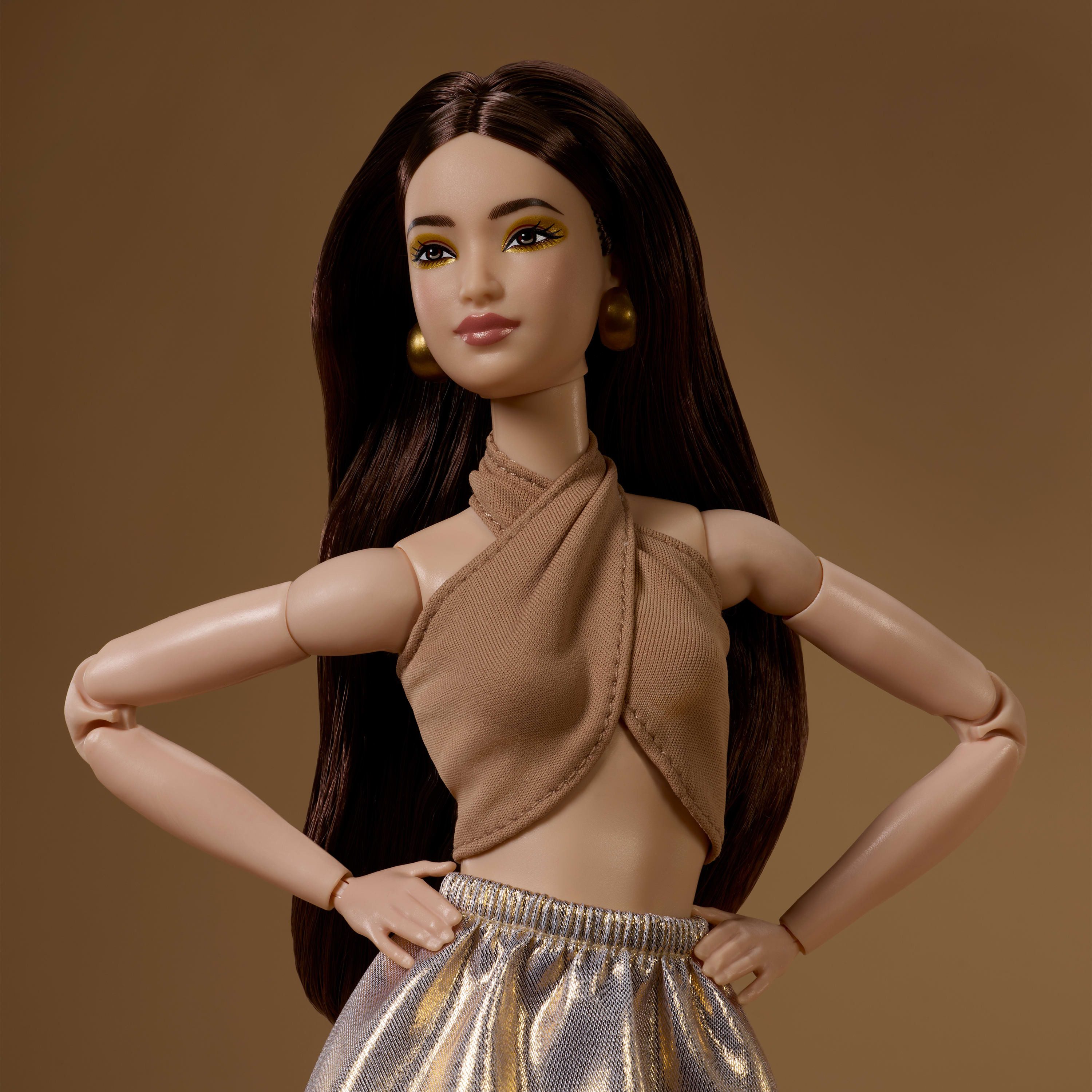 Barbie Anziehpuppe Signature Barbie Basics 06