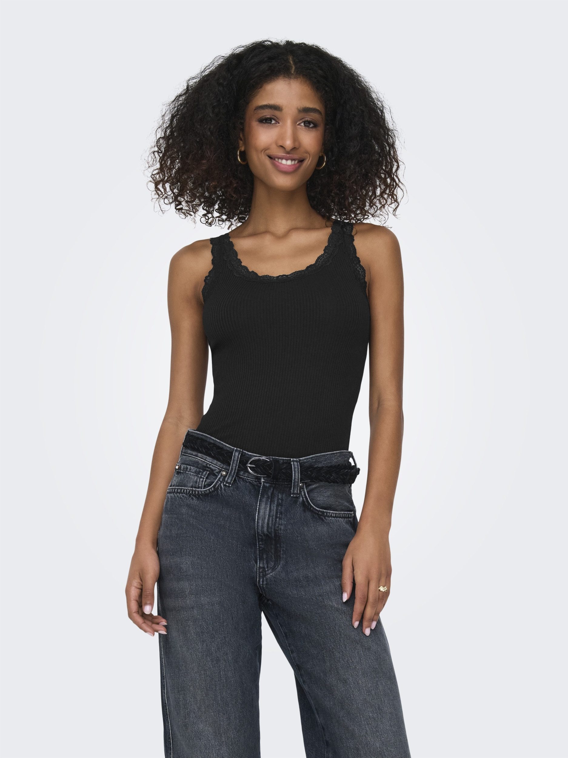 ONLY T-Shirt ONLSARA SHARAI LIFE TANK TOP JRS NO, Black