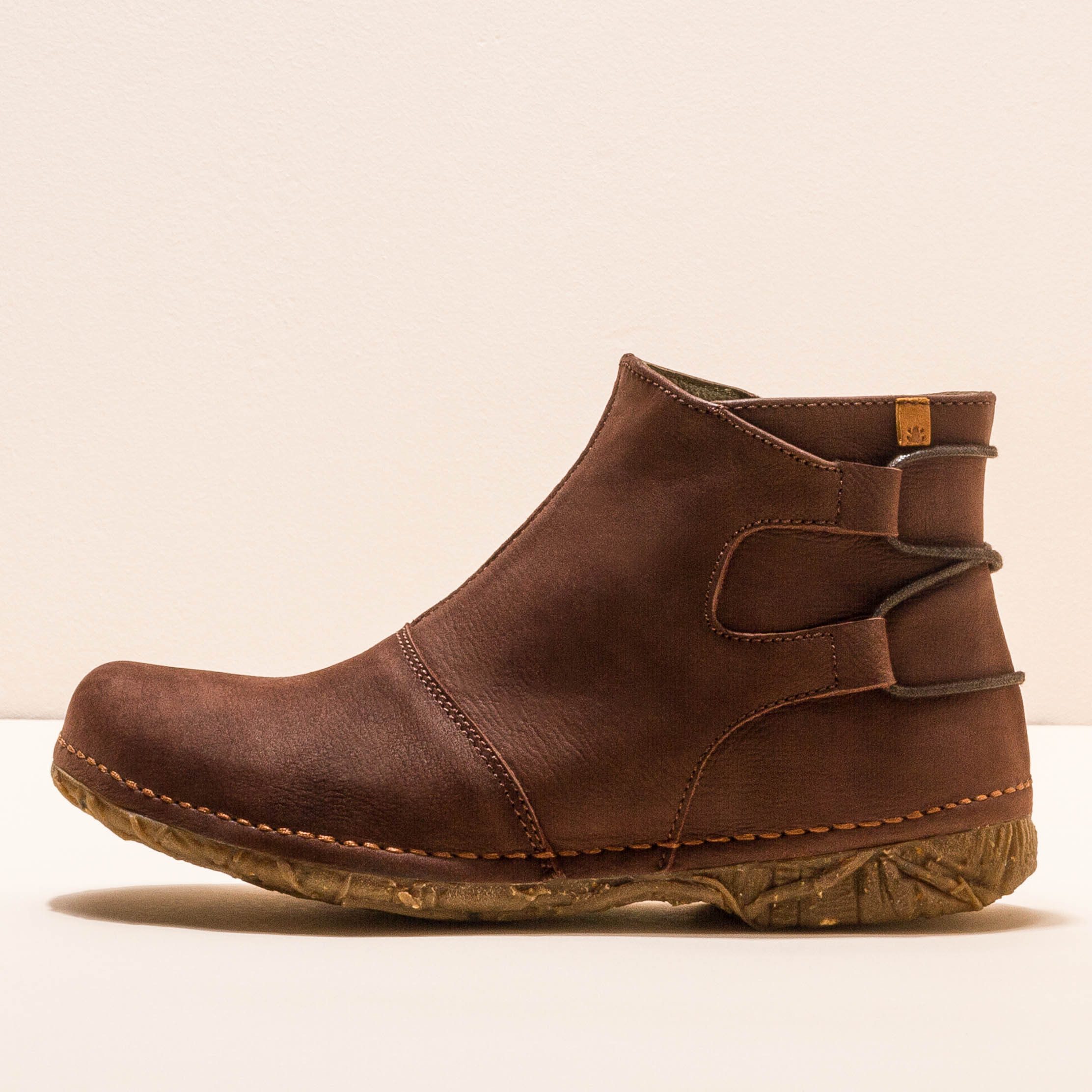 El Naturalista Ankleboots