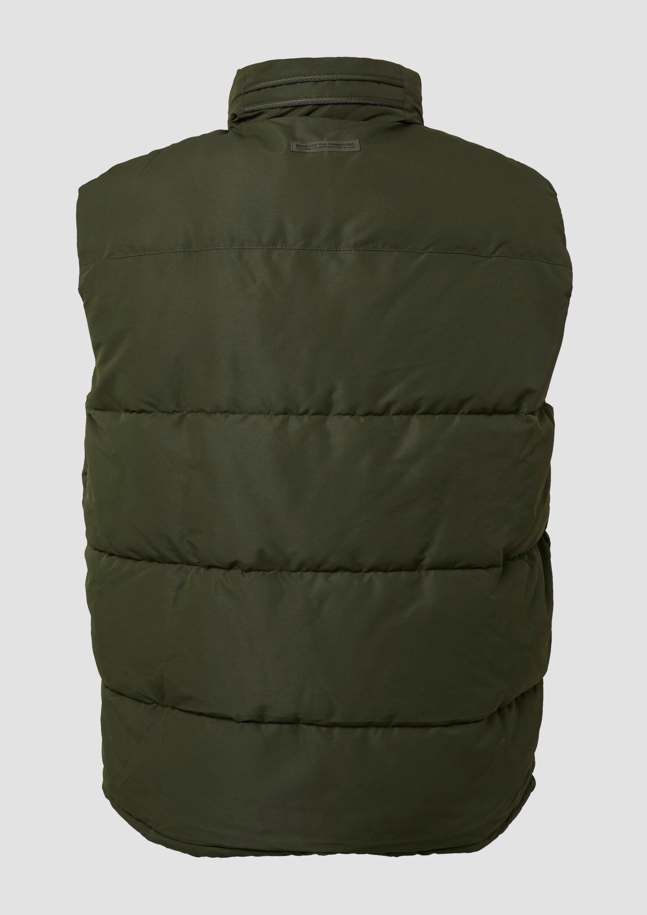 s.Oliver Outdoorjacke Outdoor-Weste Sportive Steppweste mit Logo-Details