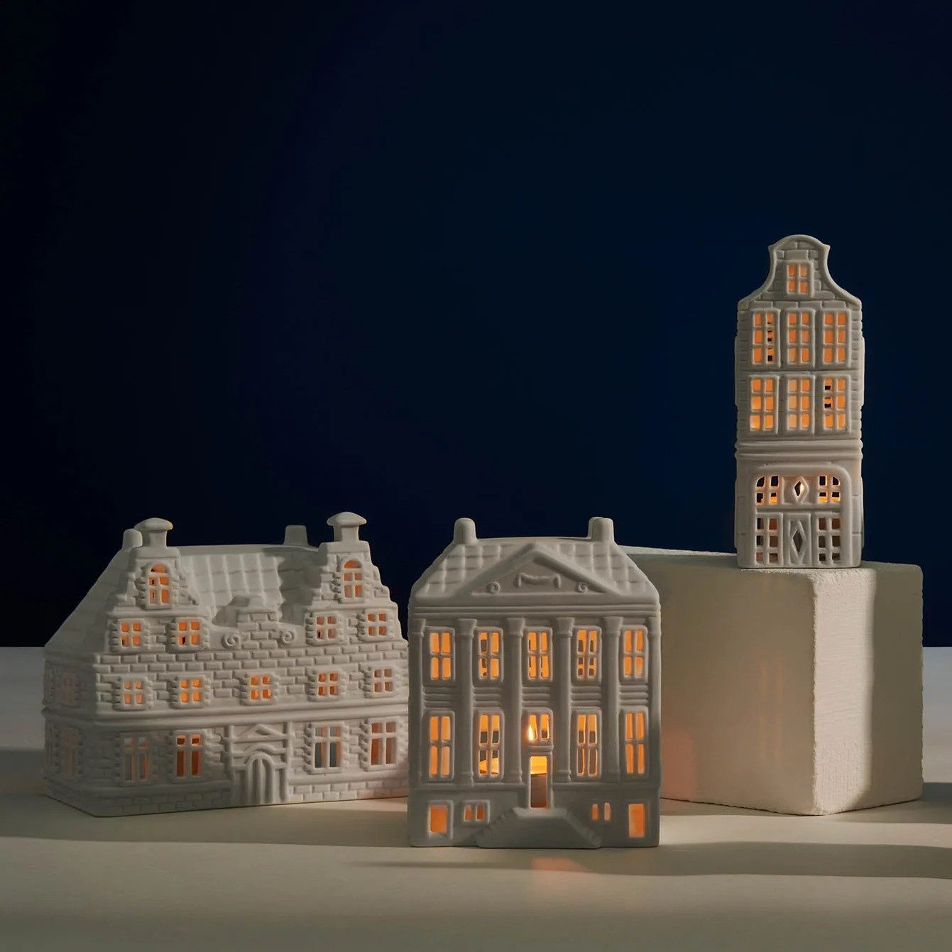 &Klevering Teelichthalter Lichthaus Herrenhaus H13cm Keramik Weiß, Detailre günstig online kaufen