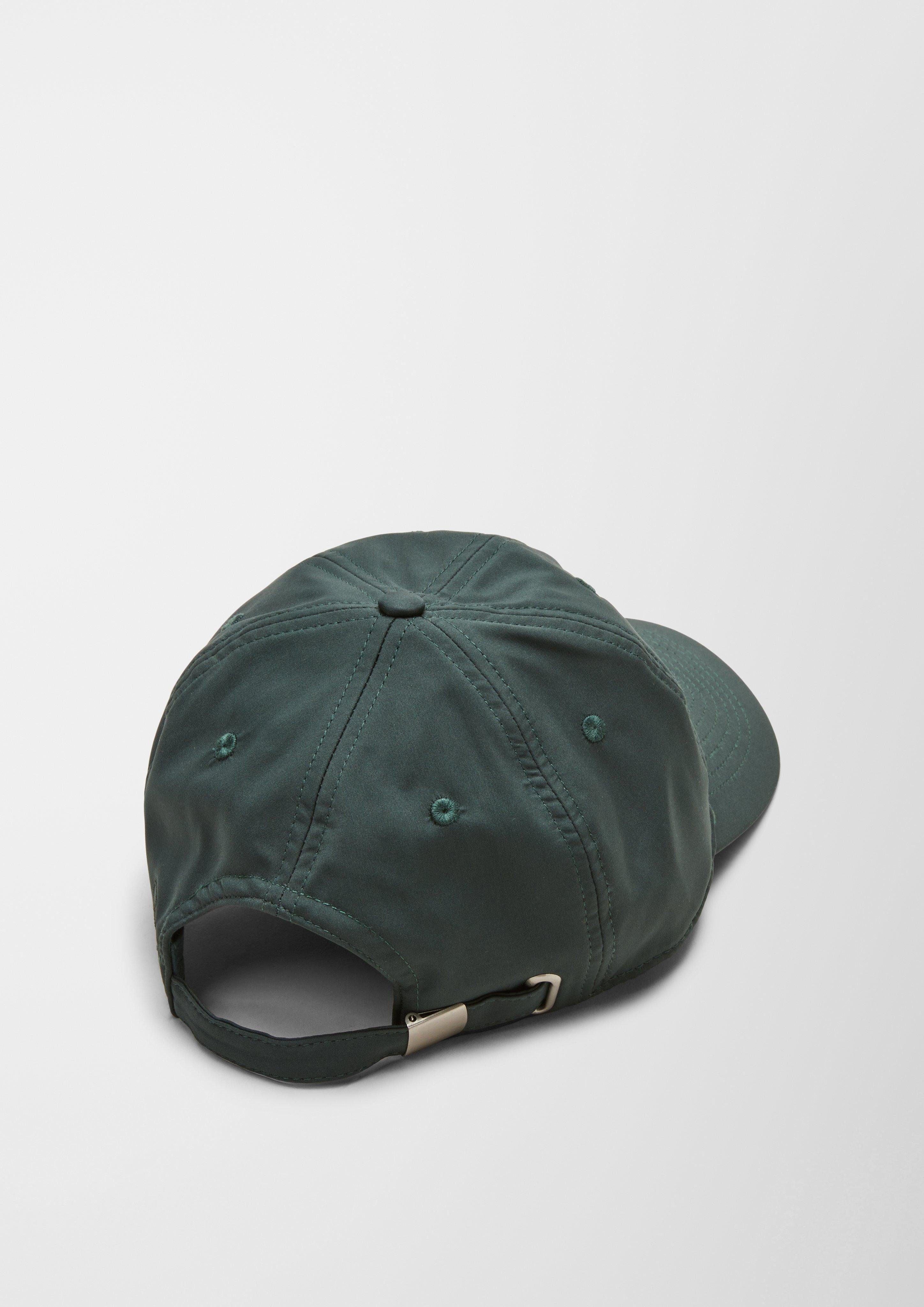 Look s.Oliver Baseball Logo Kappe Cap im cleanen olivgrün