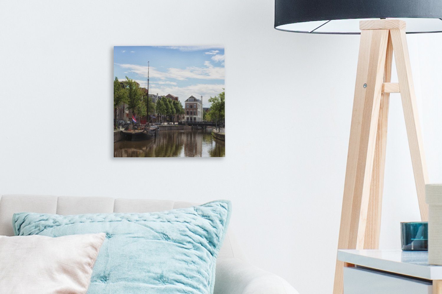 OneMillionCanvasses® Leinwandbild Groningen - Segelboot St), (1 für Wohnzimmer Bilder Grachtenhaus, Leinwand Schlafzimmer 
