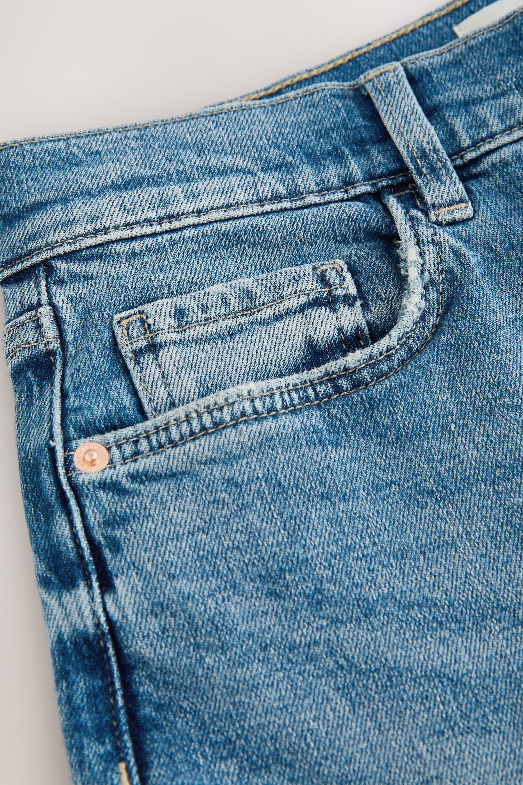 Next Bootcut-Jeans Verkürzte Bootcut Jeans (1-tlg) – Bild 4 von 5