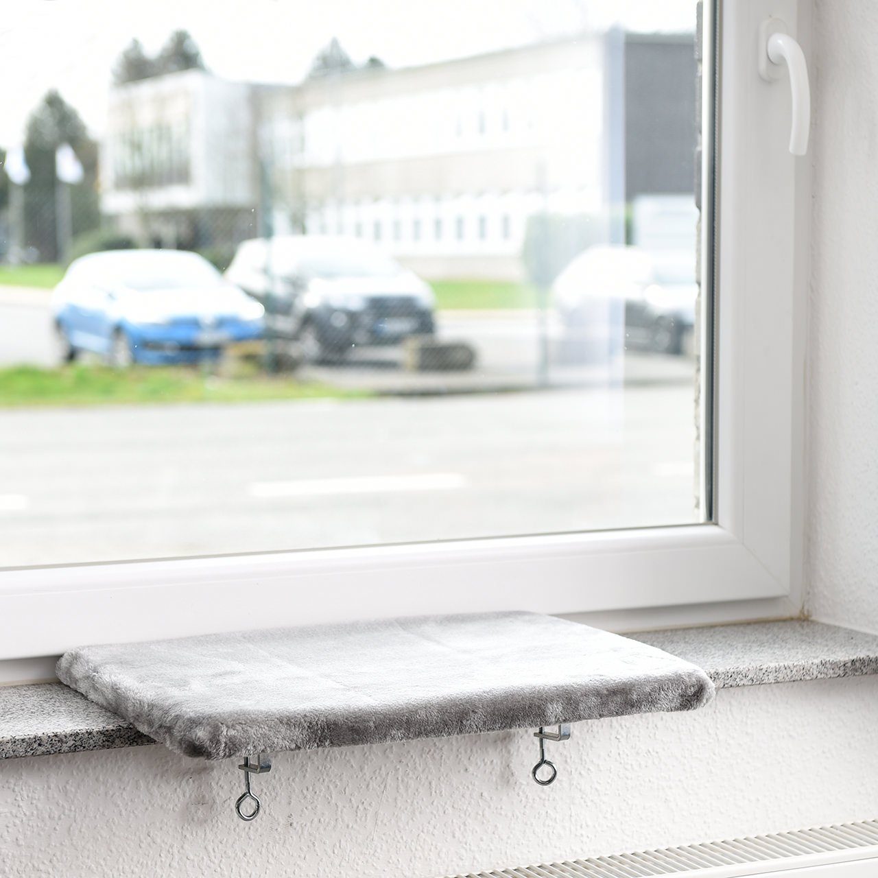 Canadian Cat Company Katzen-Hängematte Snuggly Place, hellgrau, 50x35x2cm, günstig online kaufen