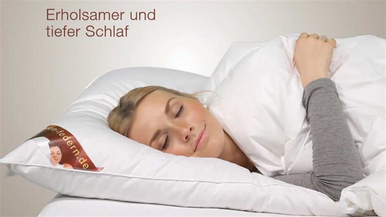 daunen-federn.de Sommerbettdecke Sommer Daunenbettdecke 135x200 90% günstig online kaufen