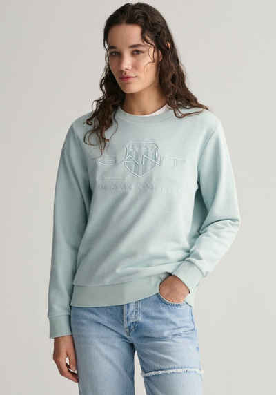 Gant Sweatshirt REG TONAL SHIELD C-NECK SWEAT mit glänzendem Archive Shield-Emblem auf der Brust