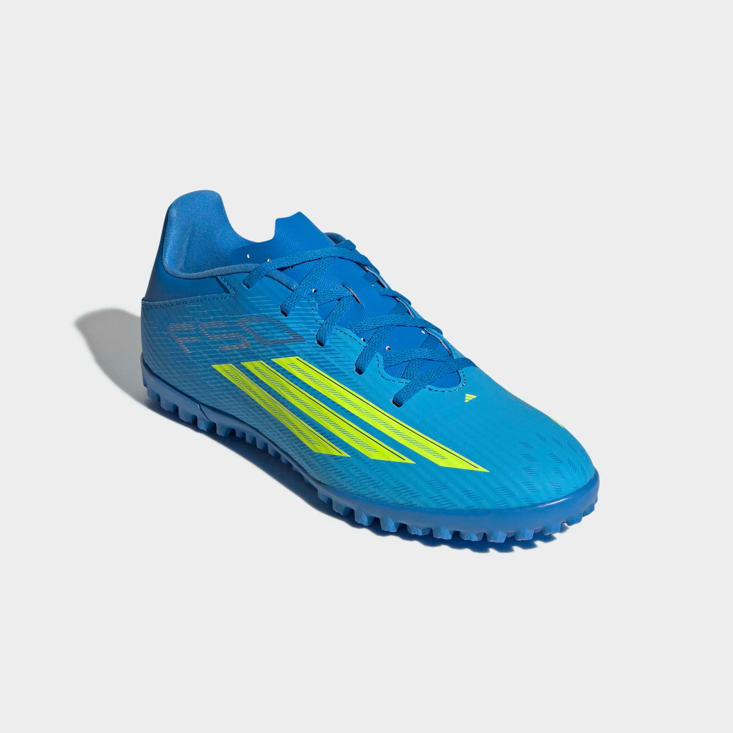 adidas Performance F50 CLUB TURF Fußballschuh für kurzen Kunstrasen, Hart- und Aschenplätze