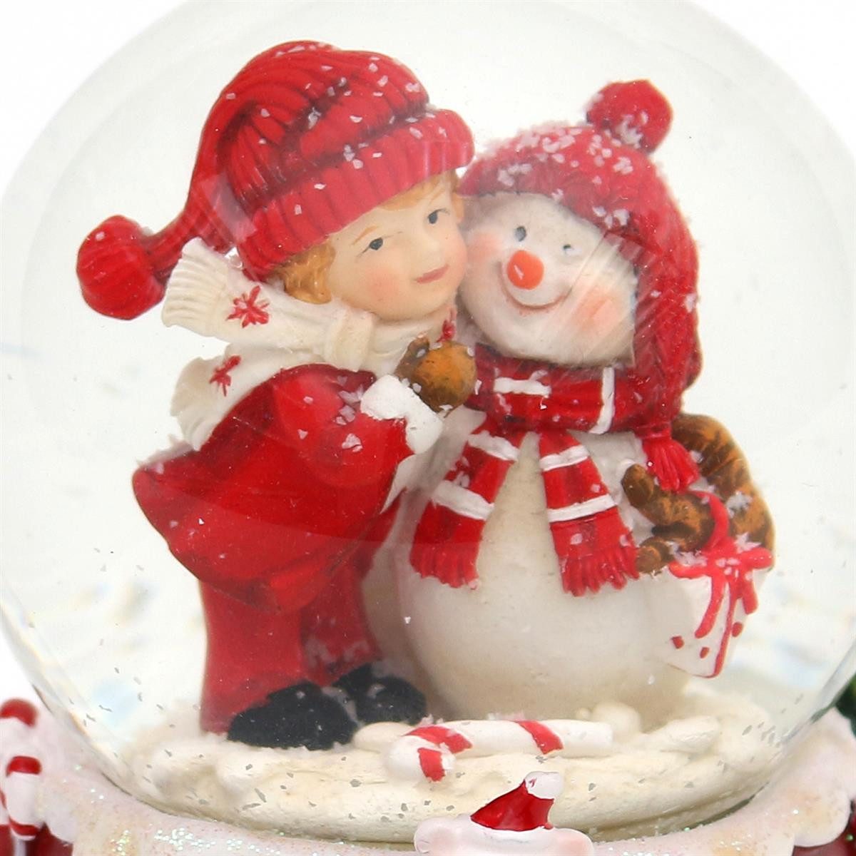Dekohelden24 Schneekugel Schneekugel, Schneemann mit Kind, rot weiß, Maße H/B/Ø Kugel: ca. 8,5 (1 St)