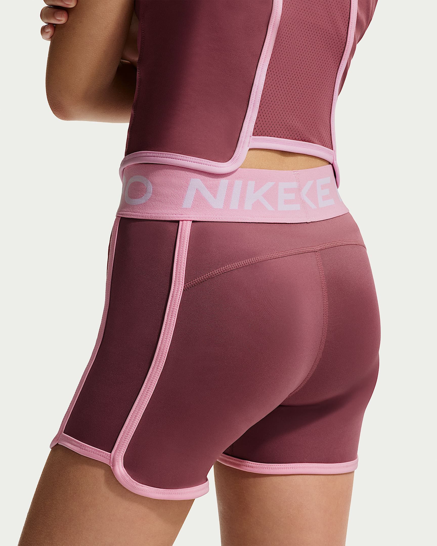 Nike Trainingstights G NP DF 3" SHORT SPORT PACK für Mädchen und Jugendliche – Bild 2 von 5