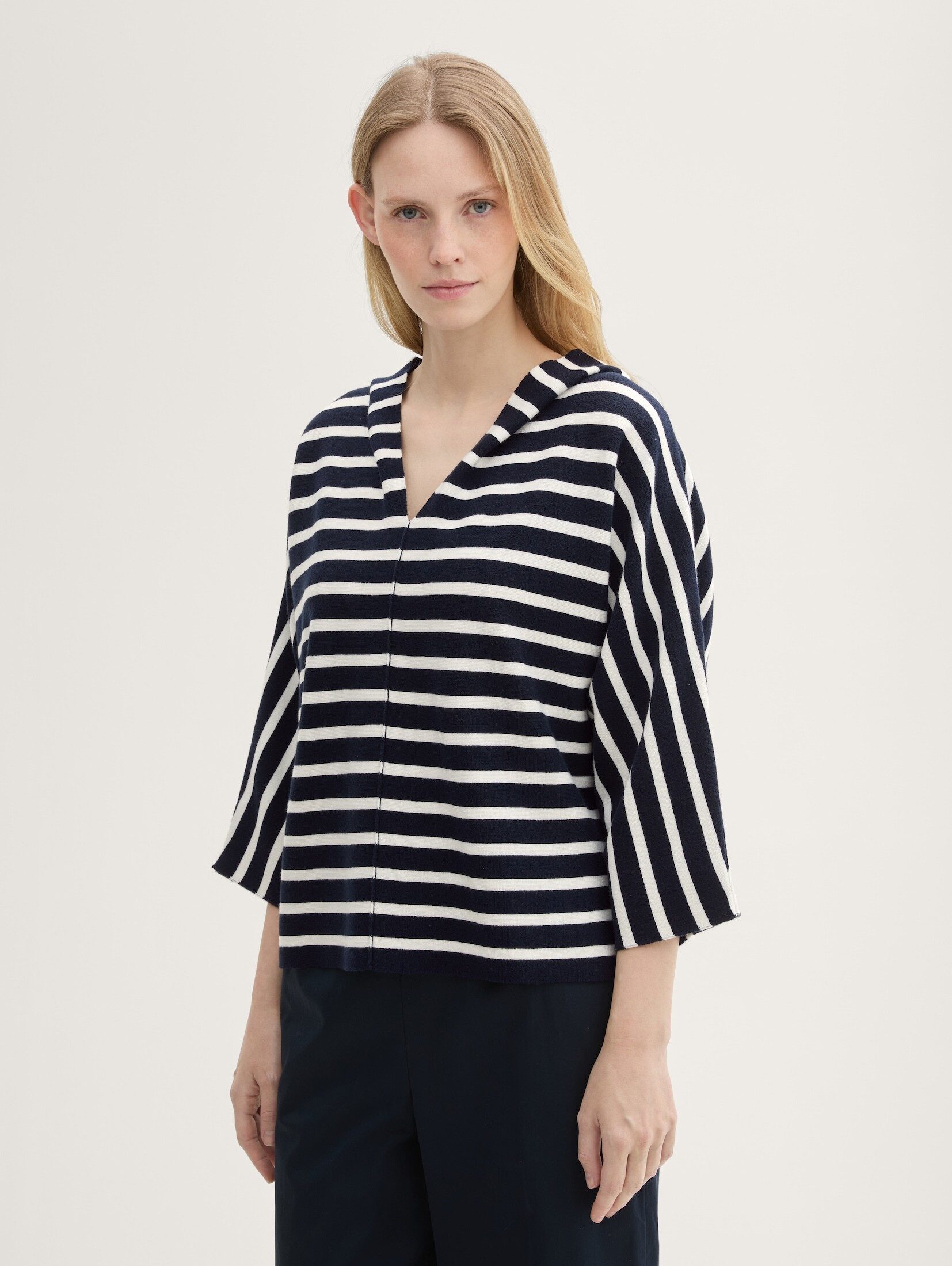 TOM TAILOR Вязаные свитера Пуловеры & Strickjacken Loose Fit Вязаные свитера mit Kapuze