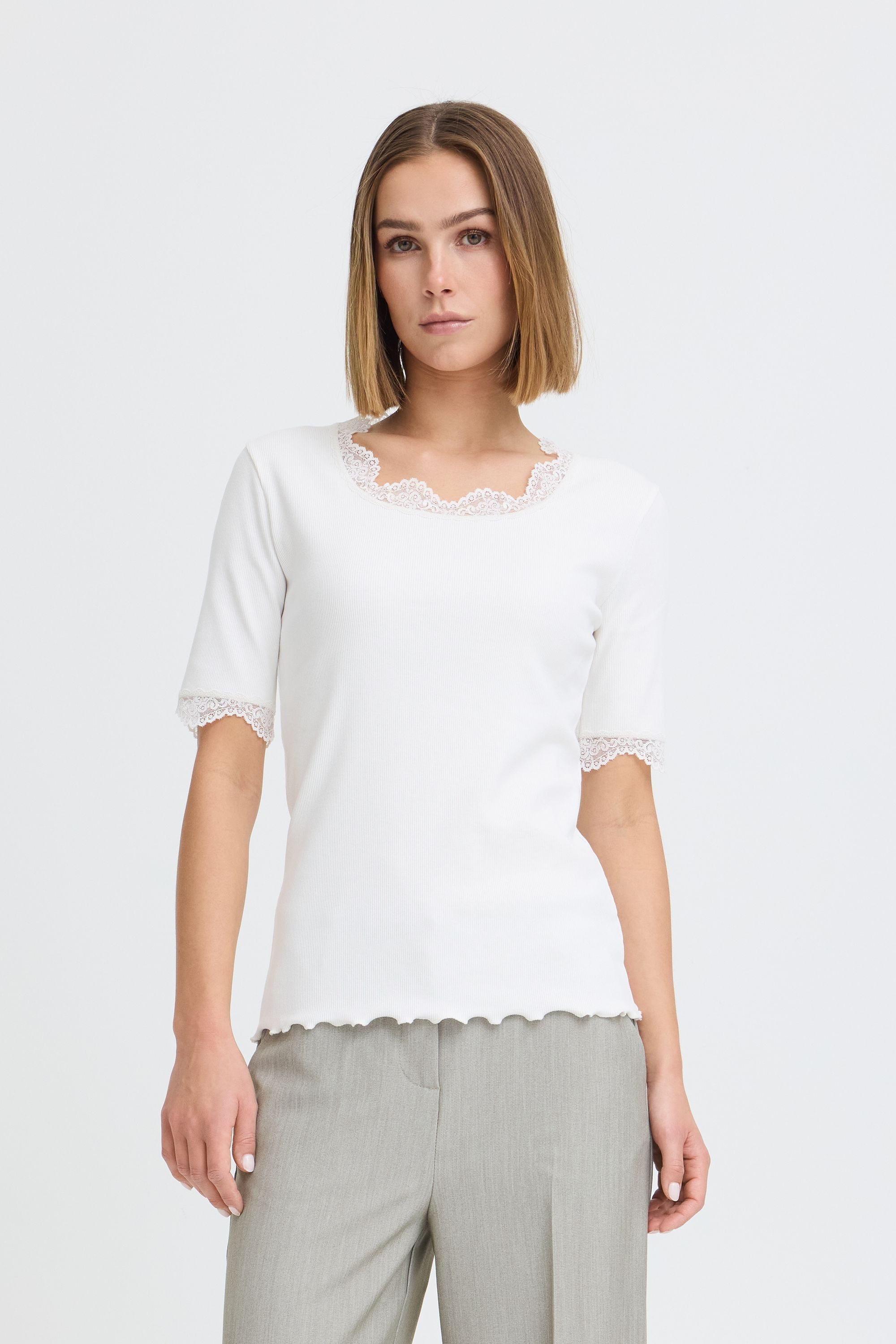 OXMO T-Shirt OXNSuna Rib T-Shirt mit Spitzen Details