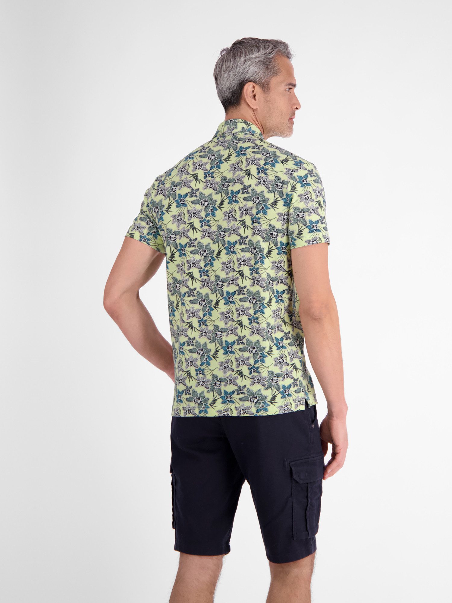 LERROS Poloshirt Sommerliches Poloshirt mit angesagtem, floralem Printmuster – Bild 2 von 5