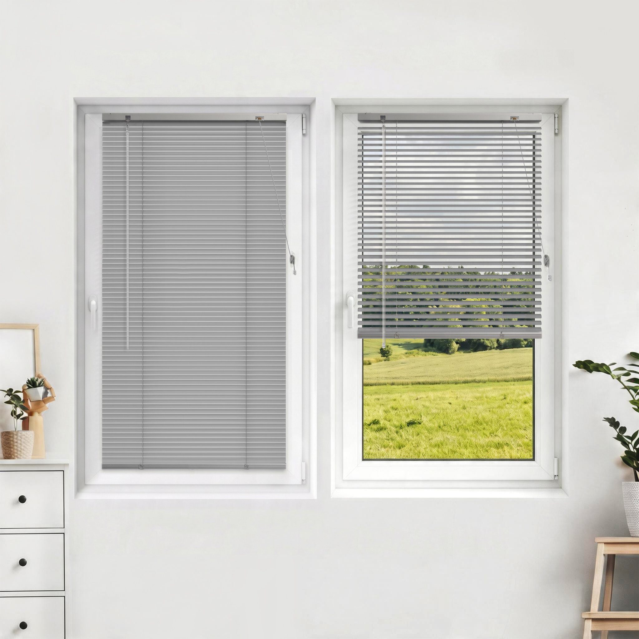 Victoria M. Jalousie LightLess Prime Aluminium-Jalousie 50x130 cm Silber matt, mit Bohren, ohne Bohren, geklemmt oder verschaubt, L Profil 25 mm Lamellen, feuchtigkeitsbeständig, verdunkelnd