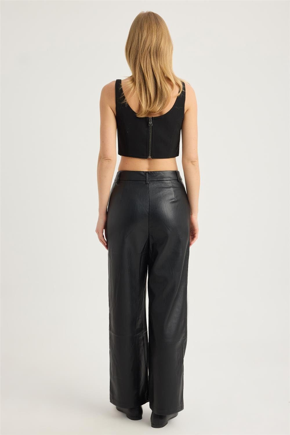 HomeStore Bequeme Jeans Lederhosen – Bild 5 von 5