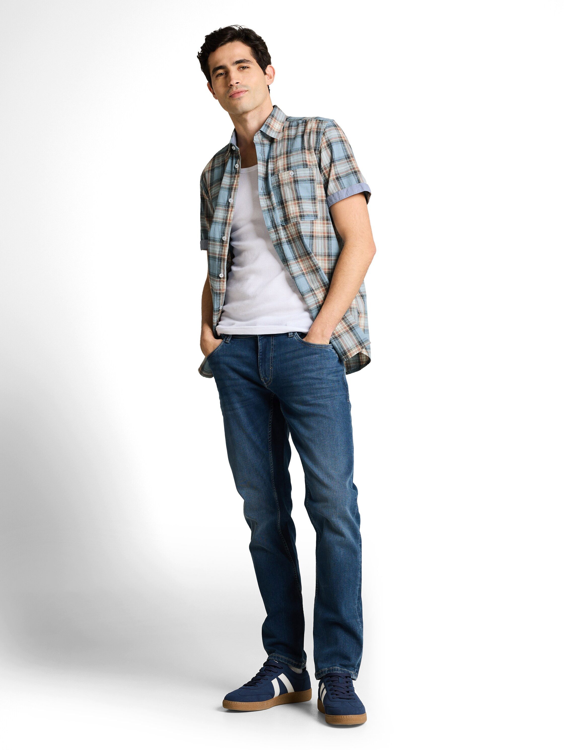 blue multicolor check