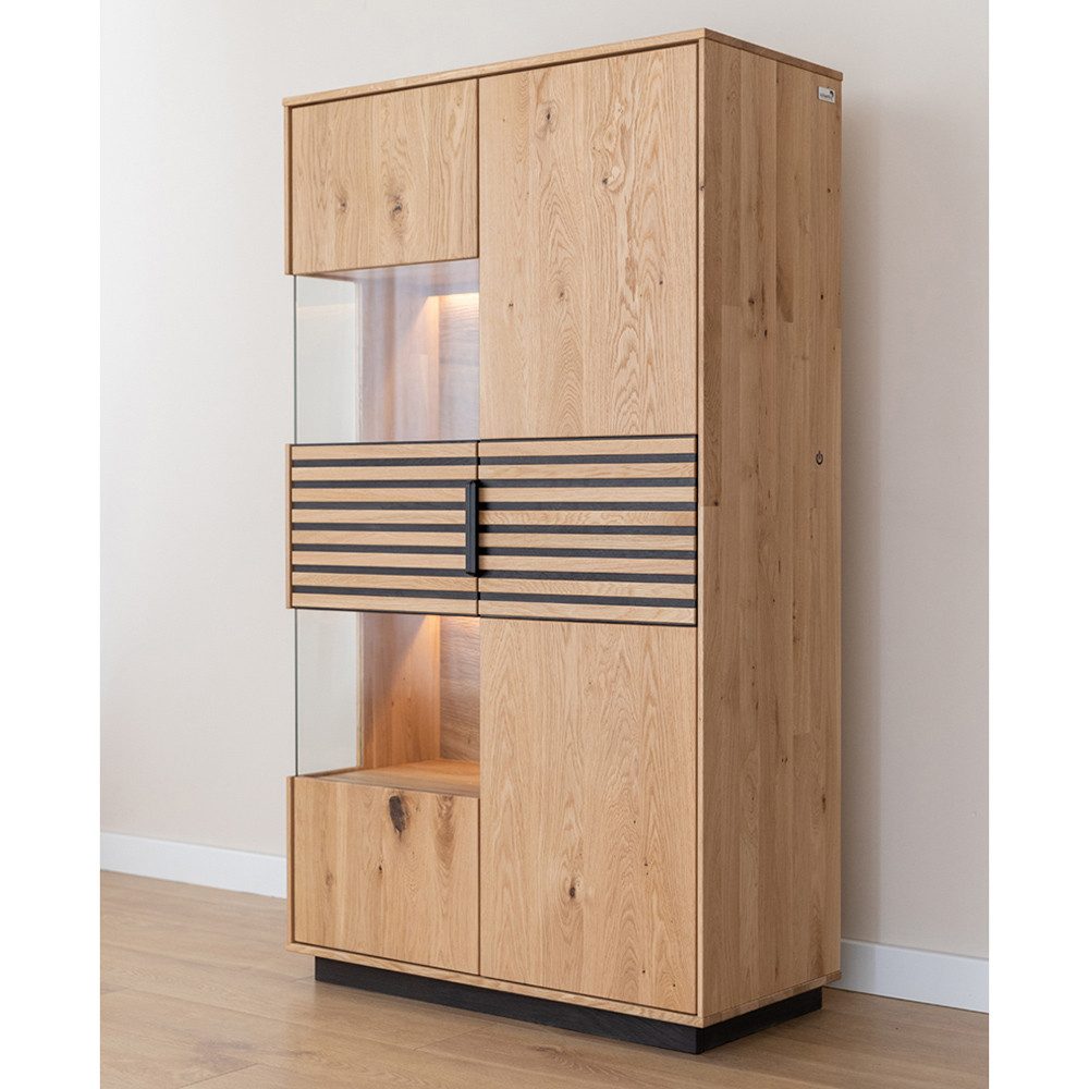 Lomadox Vitrine TIVAT-163 Eiche massiv geölt, 83 cm breit, stehend / hängend, inkl. Beleuchtung
