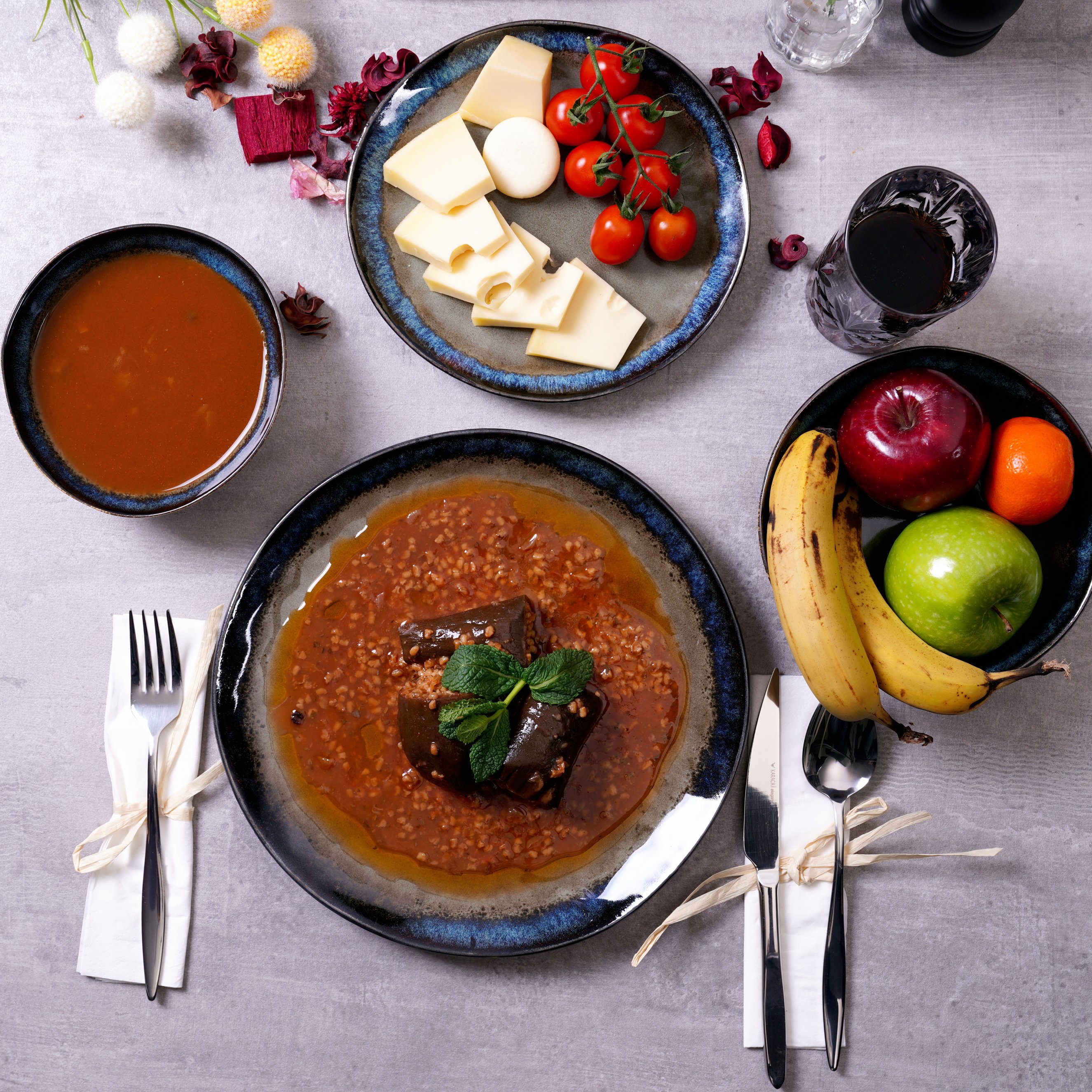 Karaca Geschirr-Set