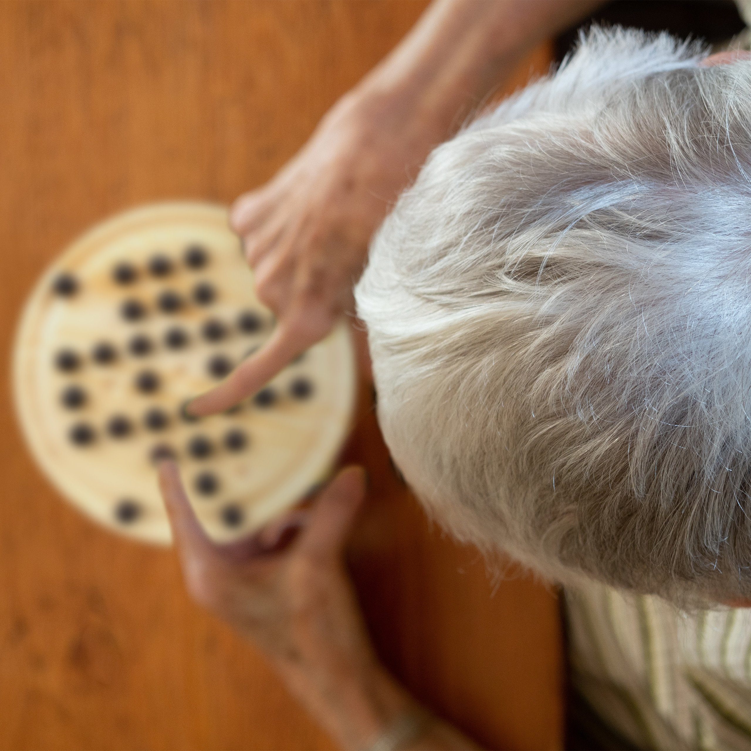 relaxdays Spiel Holz Solitaire Spiel