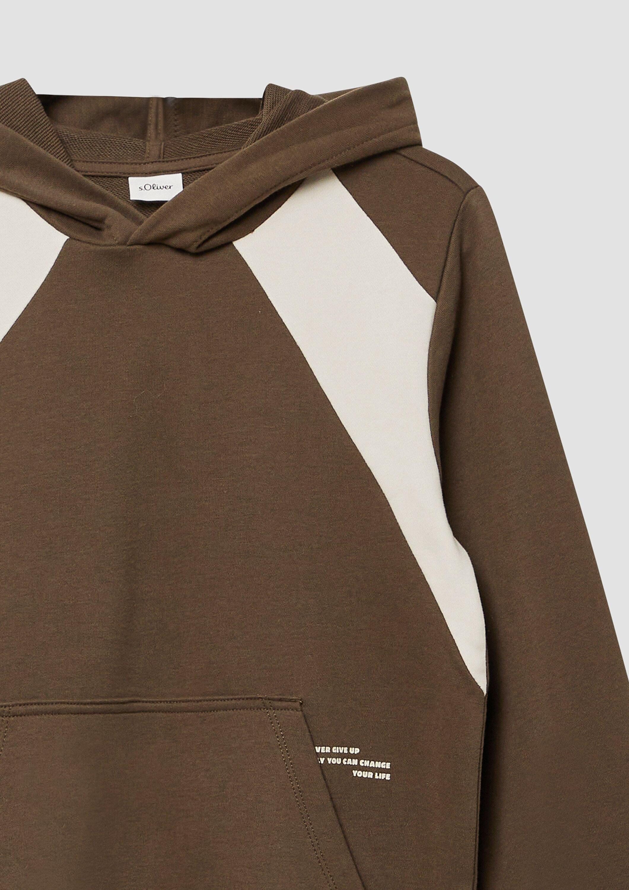 s.Oliver Sweatshirt Sweatshirt Hoodie mit Kontrast-Details und großem Back-Print