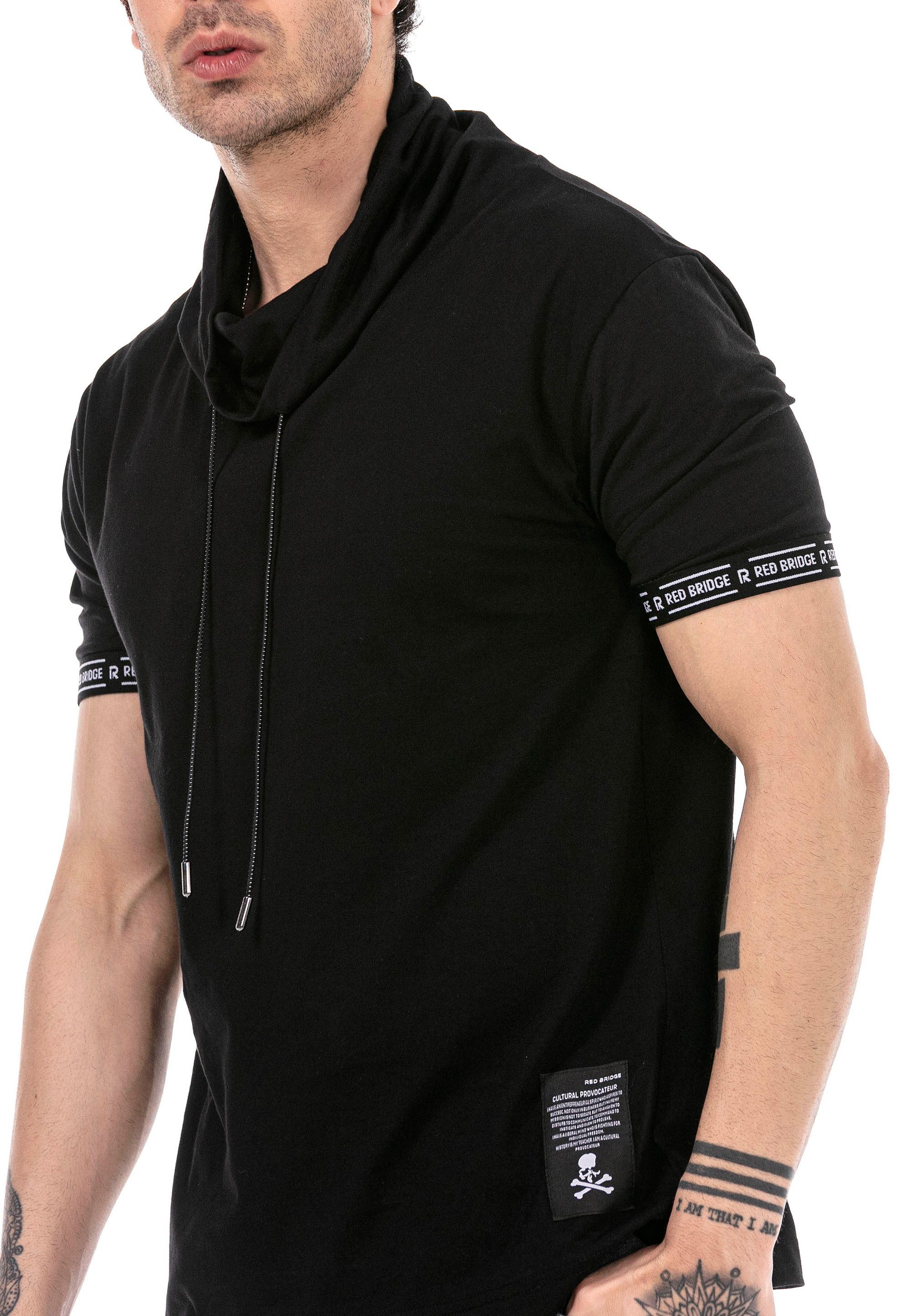 RedBridge T-Shirt mit Schalkragen – Regular Fit, Tunnelzug, Logo-Details