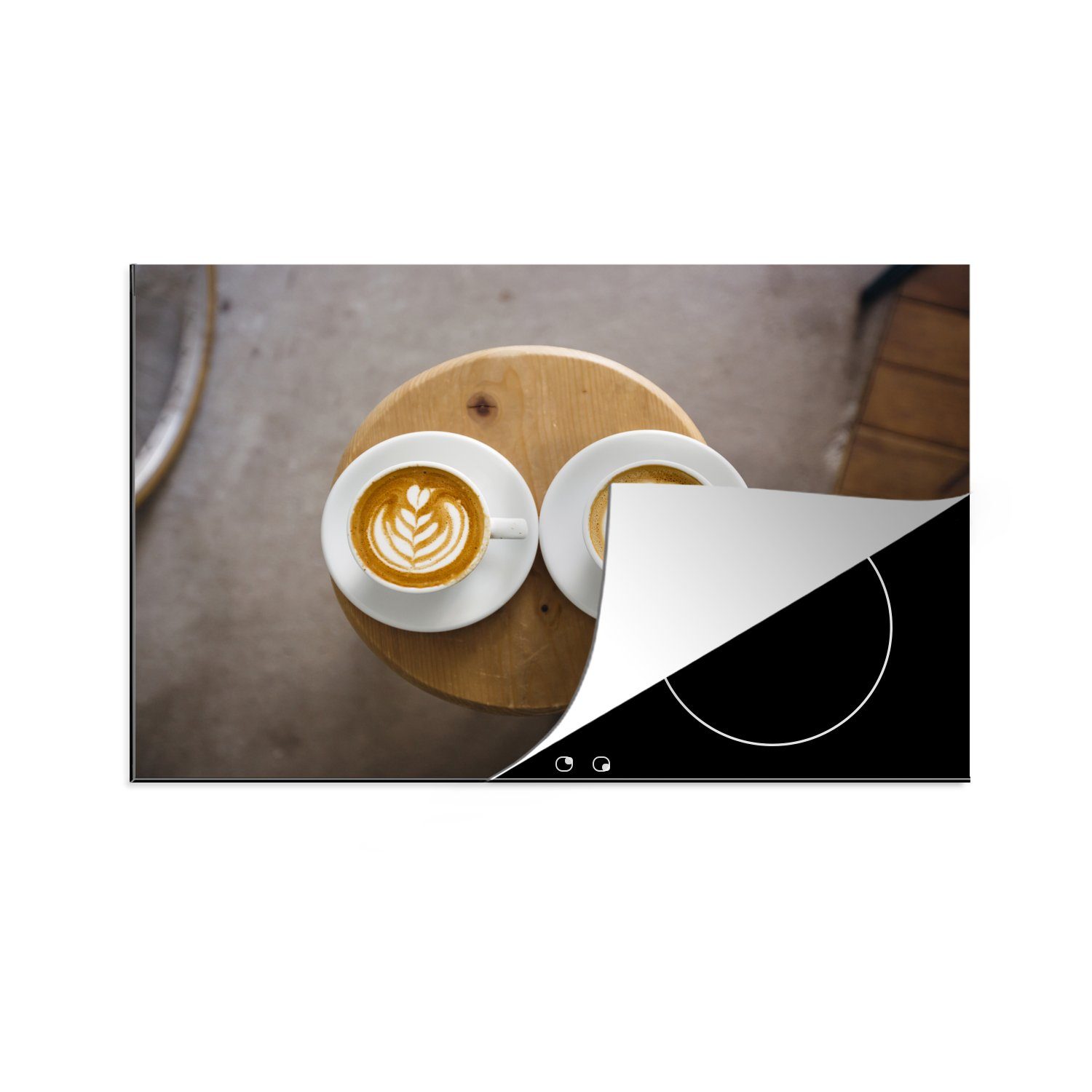MuchoWow Herdblende-/Abdeckplatte Latte Art von zwei Blumen in zwei Cappuccinos, Vinyl, (1 tlg), 81x52 cm, Induktionskochfeld Schutz für die küche, Ceranfeldabdeckung