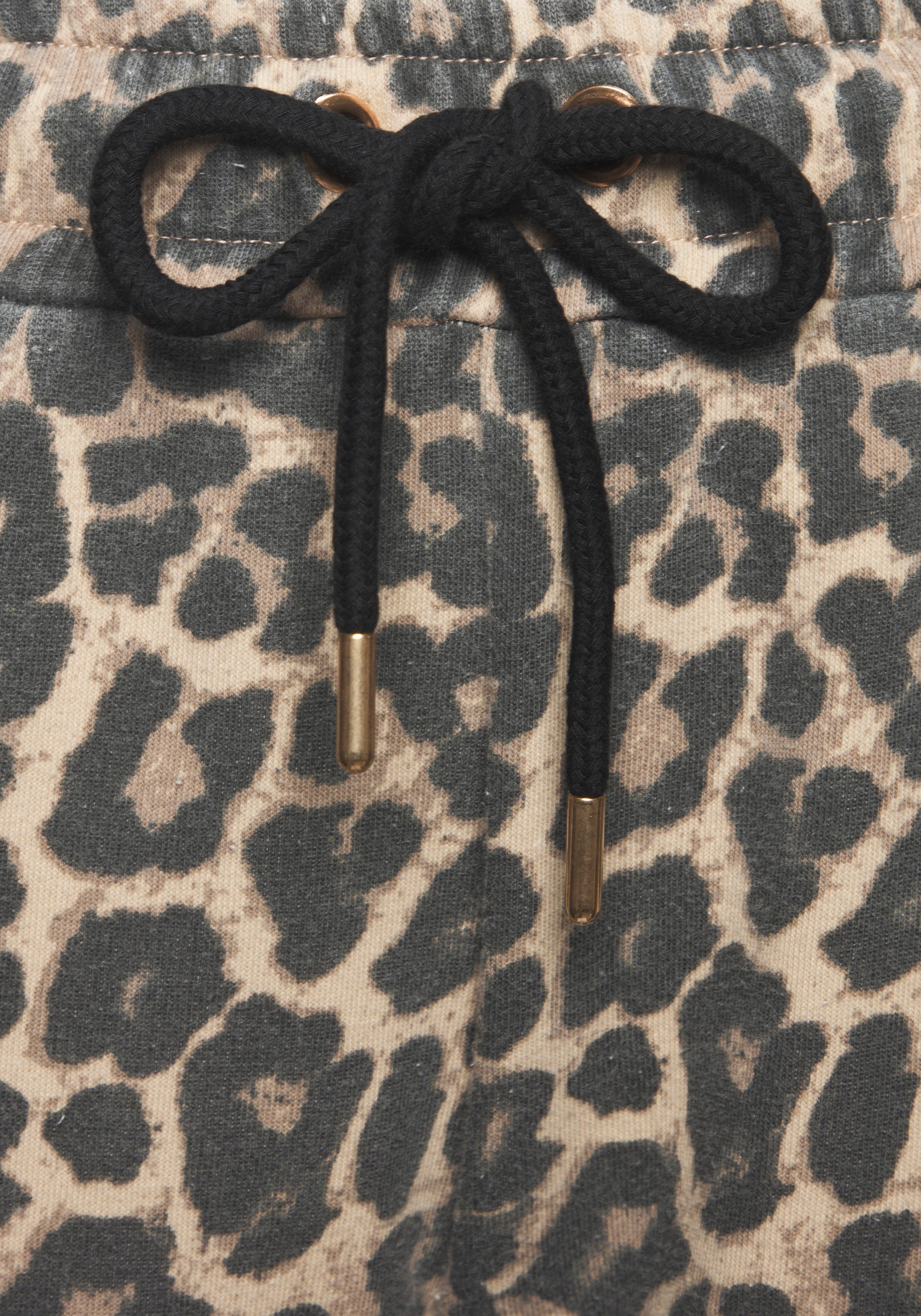Buffalo Sweathose - Loungehose Allover Leo Print, Home- und Loungwear – Bild 5 von 5
