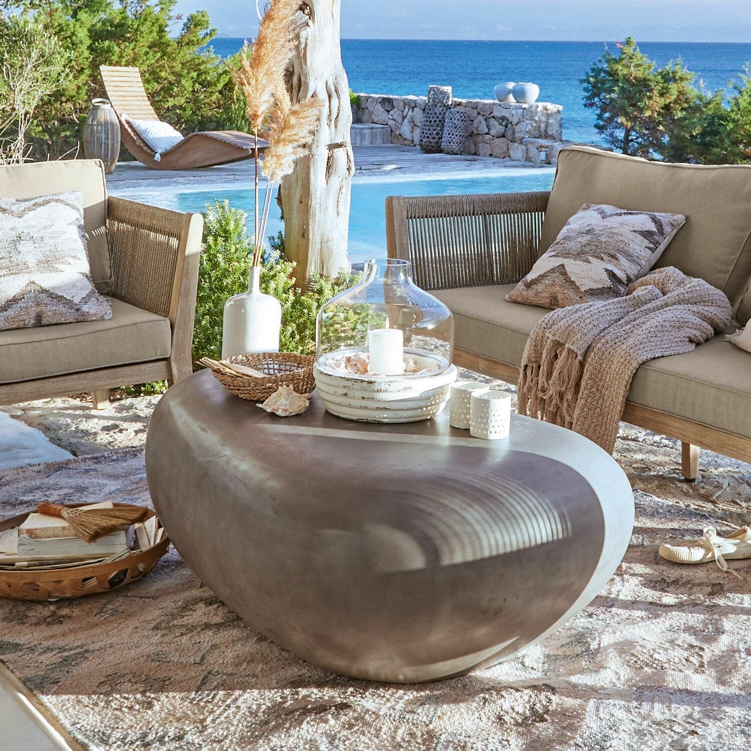Mirabeau Gartentisch Couchtisch Fermline grau