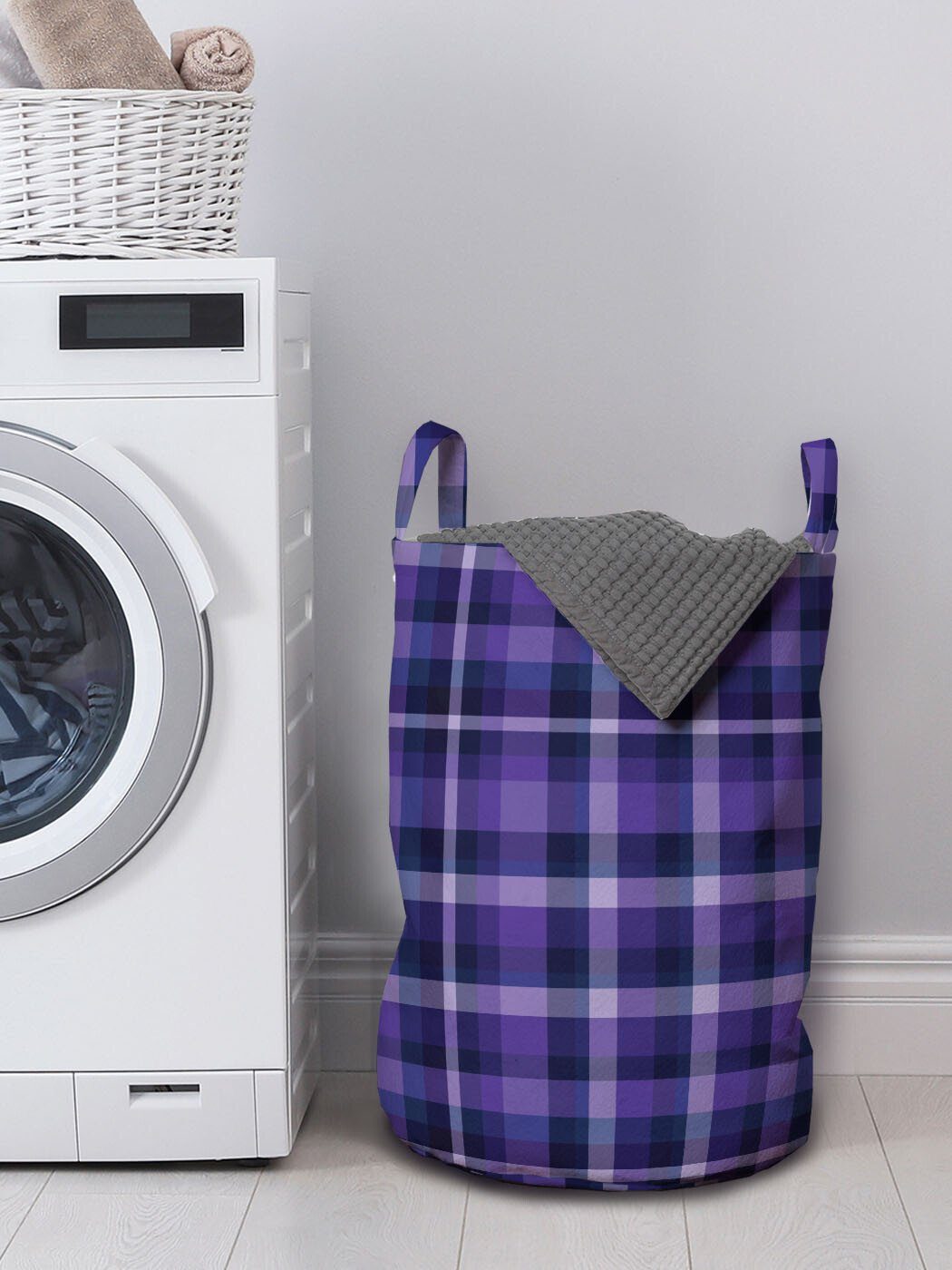 Druck für Kordelzugverschluss mit Wäschekorb Waschsalons, Retro Checkered Violett Wäschesäckchen Griffen Abakuhaus
