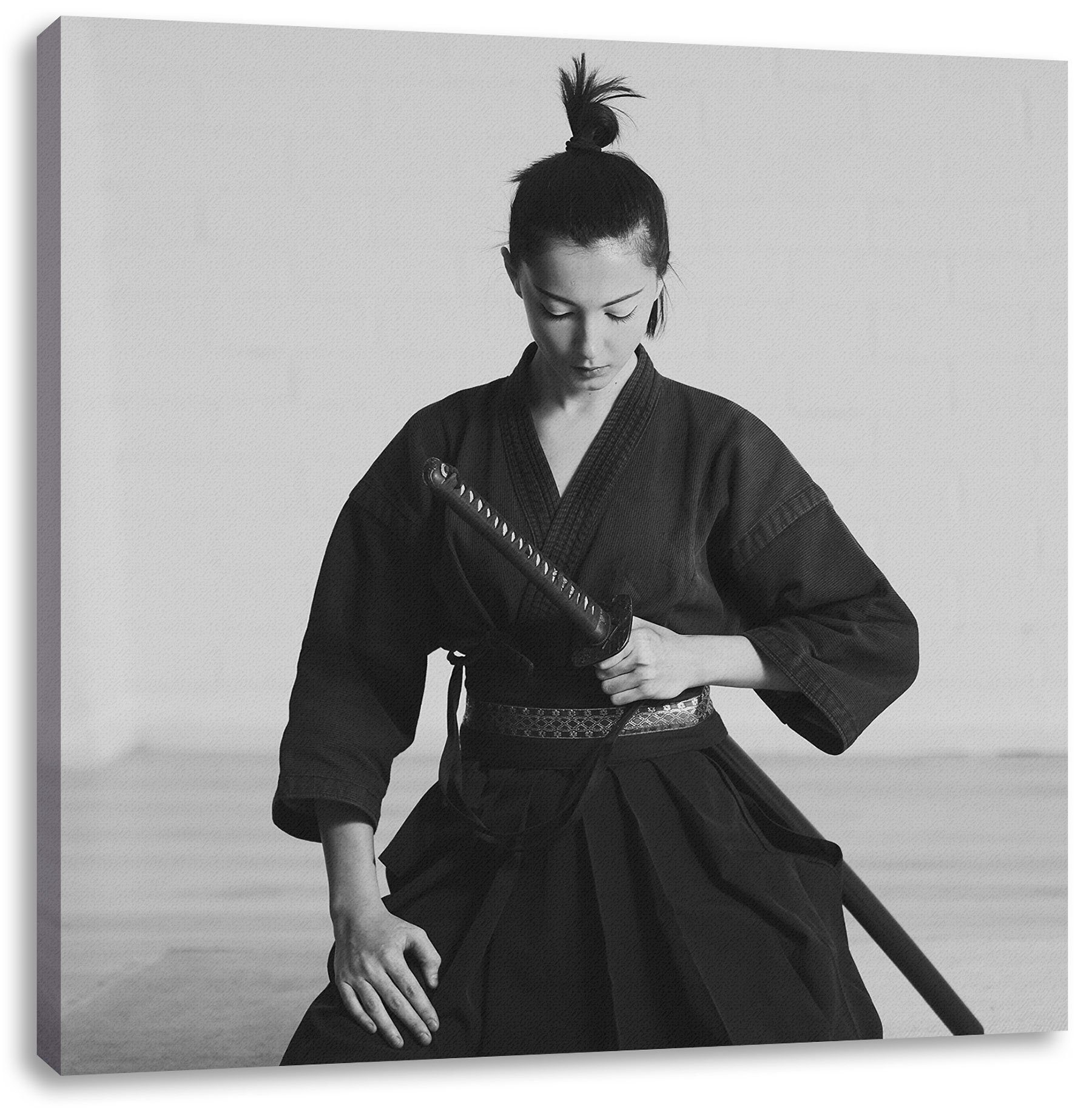 fertig Samurai-Kriegerin, bespannt, Leinwandbild St), Zackenaufhänger (1 Pixxprint Samurai-Kriegerin stolze Leinwandbild inkl. stolze