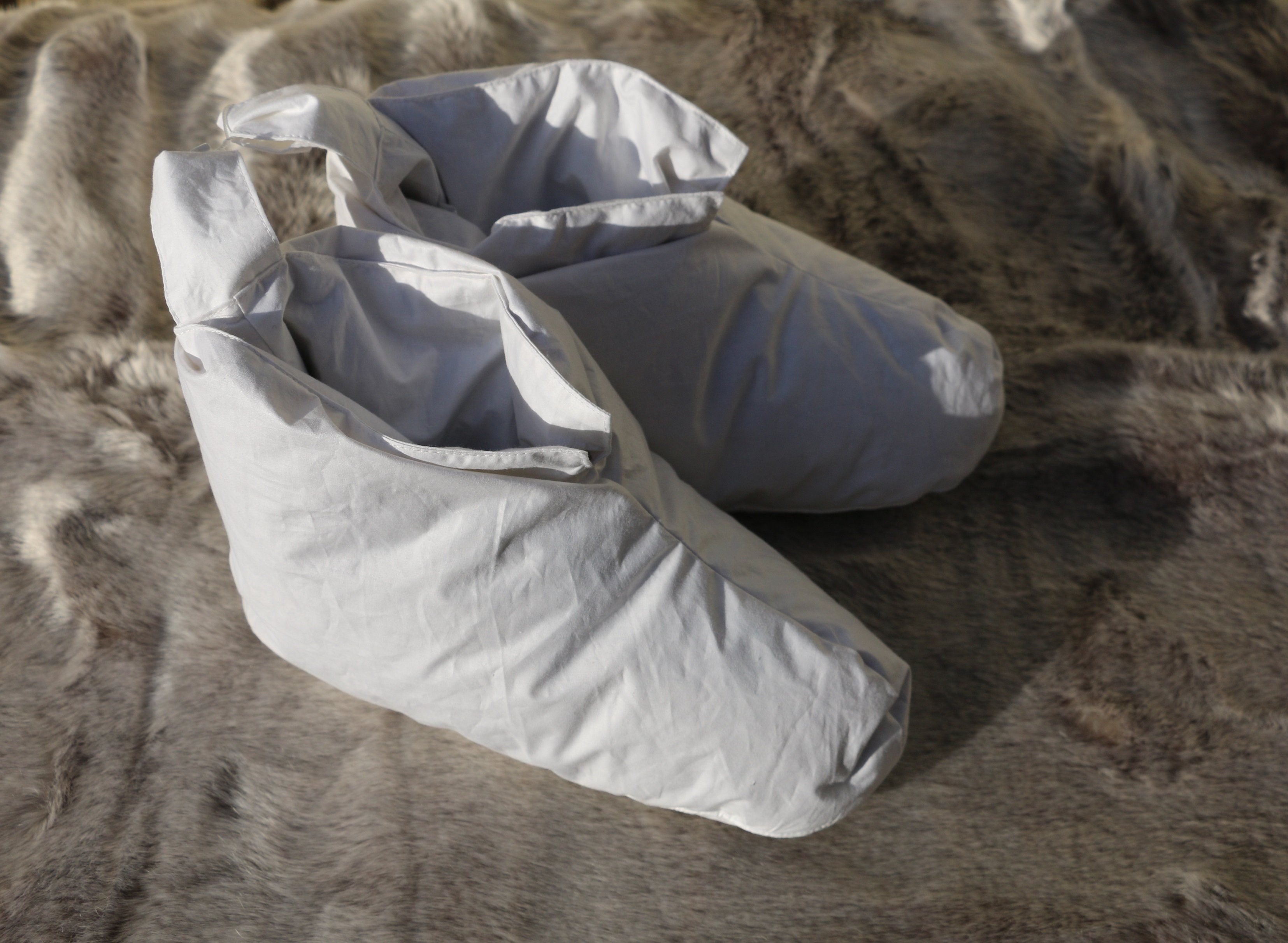 Kuschelwarme 1, Gr. Betten Landdaunen Hofmann, Füllung: Daunenschuhe weiß Bettschuhe Kopfkissen Hausschuhe