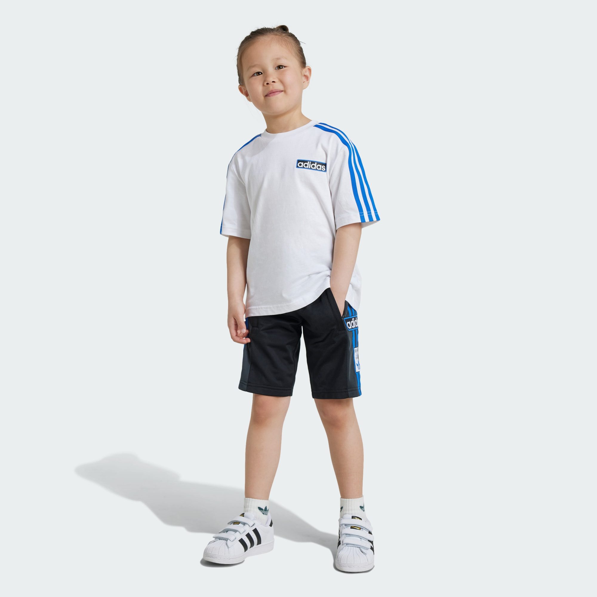 adidas Originals Trainingsanzug KIDS SHORTS UND T-SHIRT SET