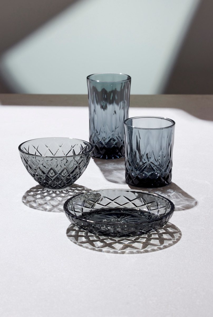 LYNGBY-GLAS Teller-Set Sorrento Teller Glas smoke 16 cm Set4, Glas, Teller Sorrento 16 cm 4 Stck. Smoke