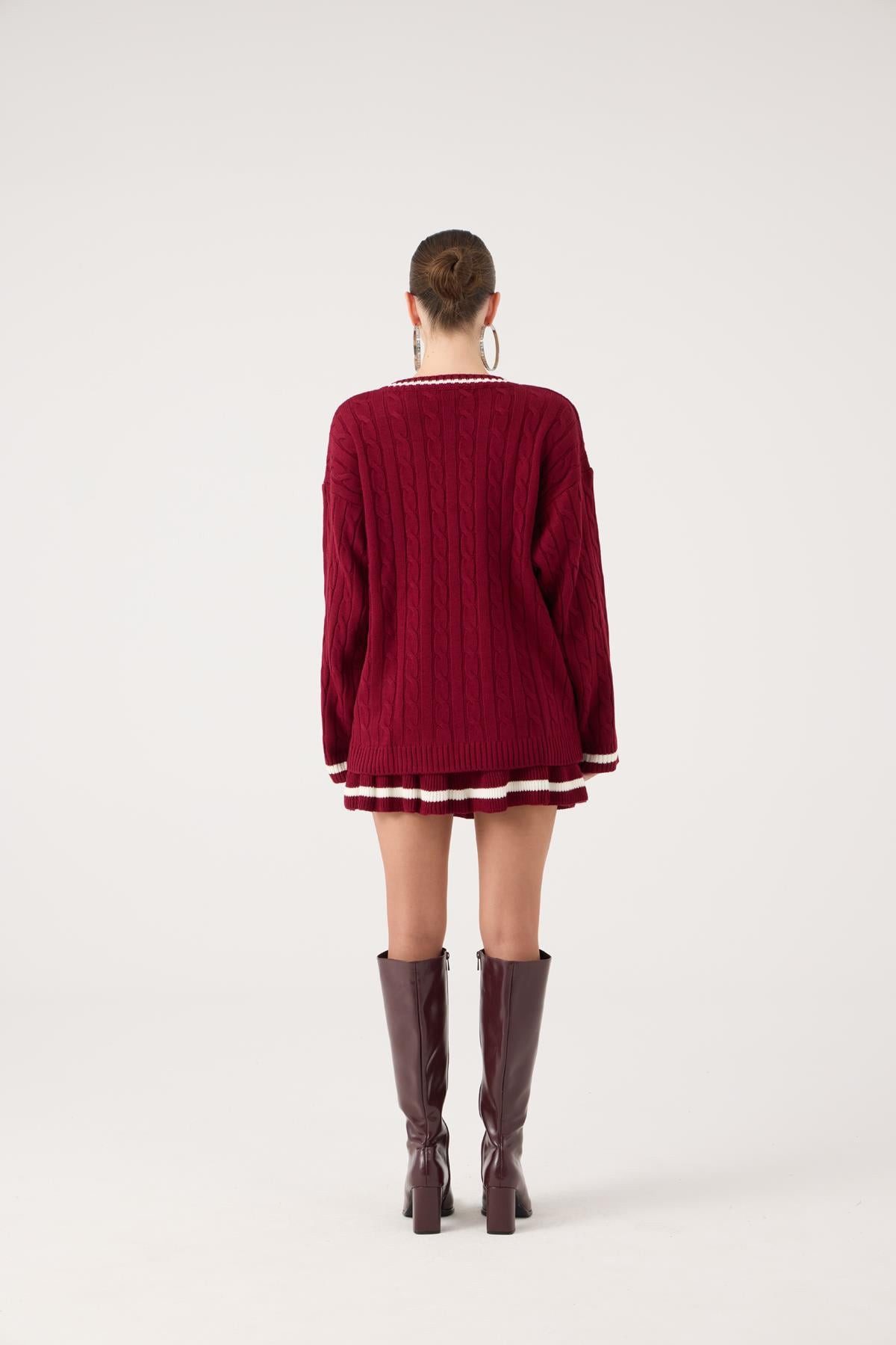 HOLLY LOLLY Longpullunder Logo Strickmuster Oversized Pullover