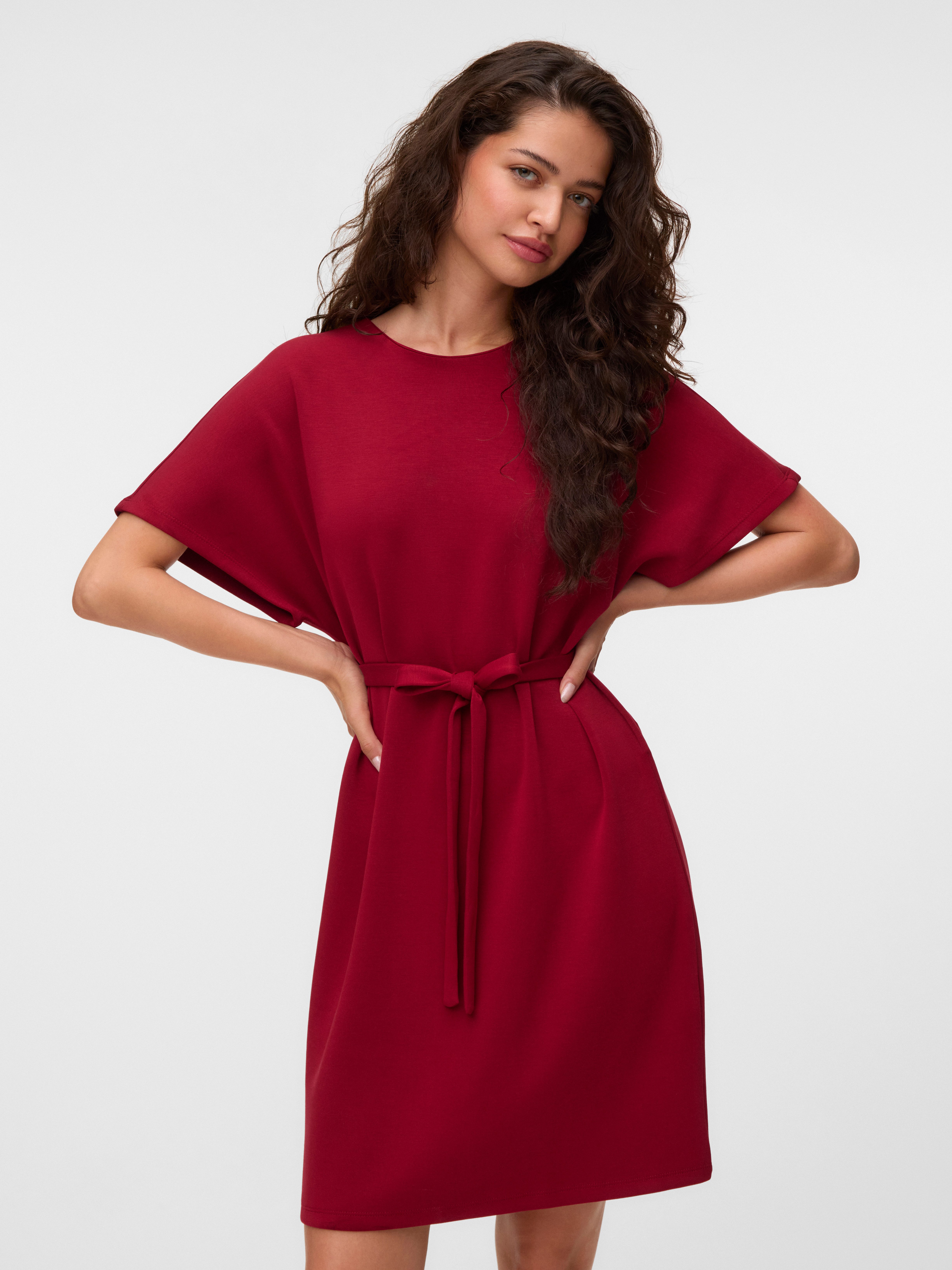 Vero Moda Minikleid VMELLA 2/4 SHORT DRESS JRS Viskosemischung, regular fit