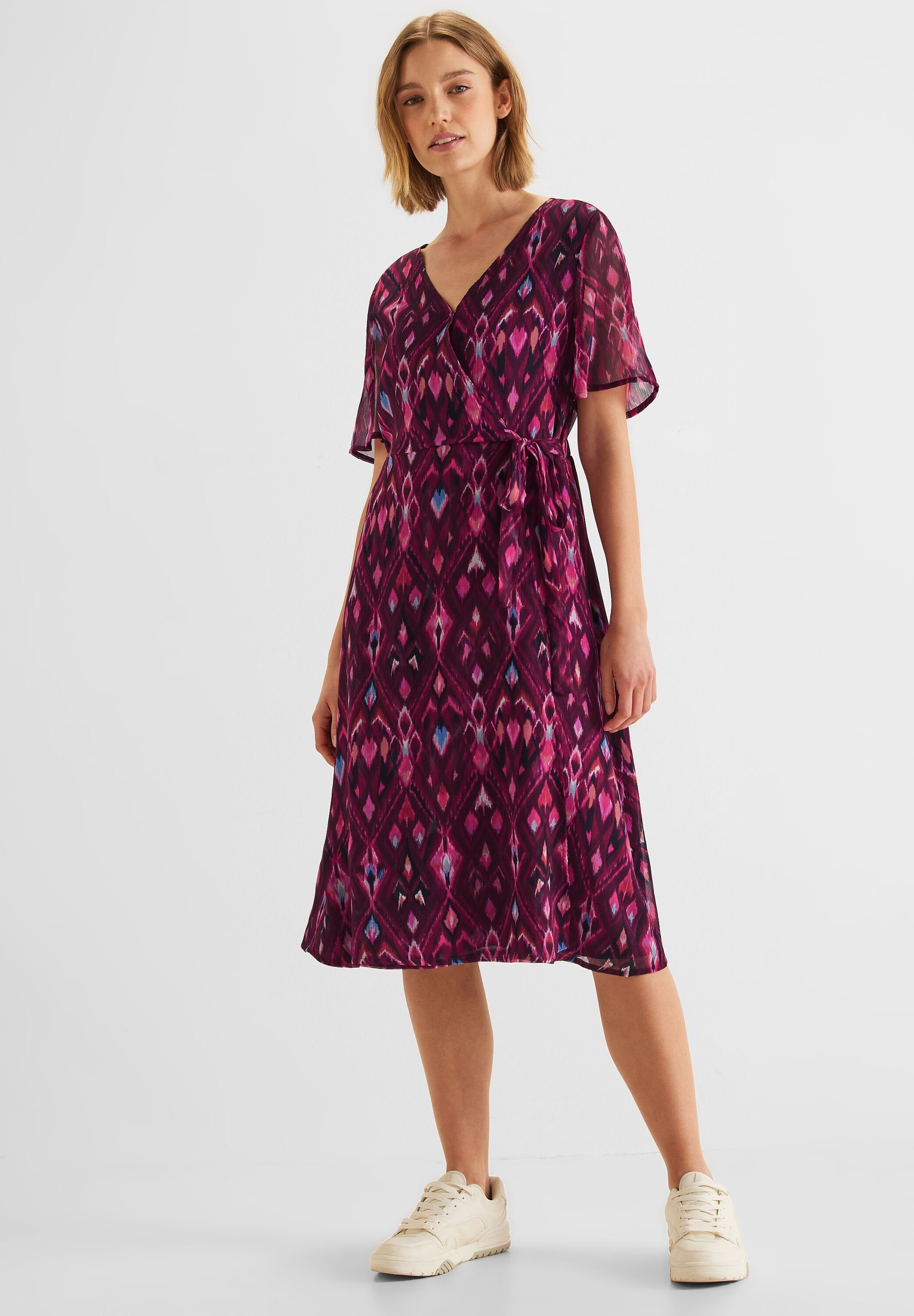 STREET ONE Maxikleid mit allover Print berry tamed