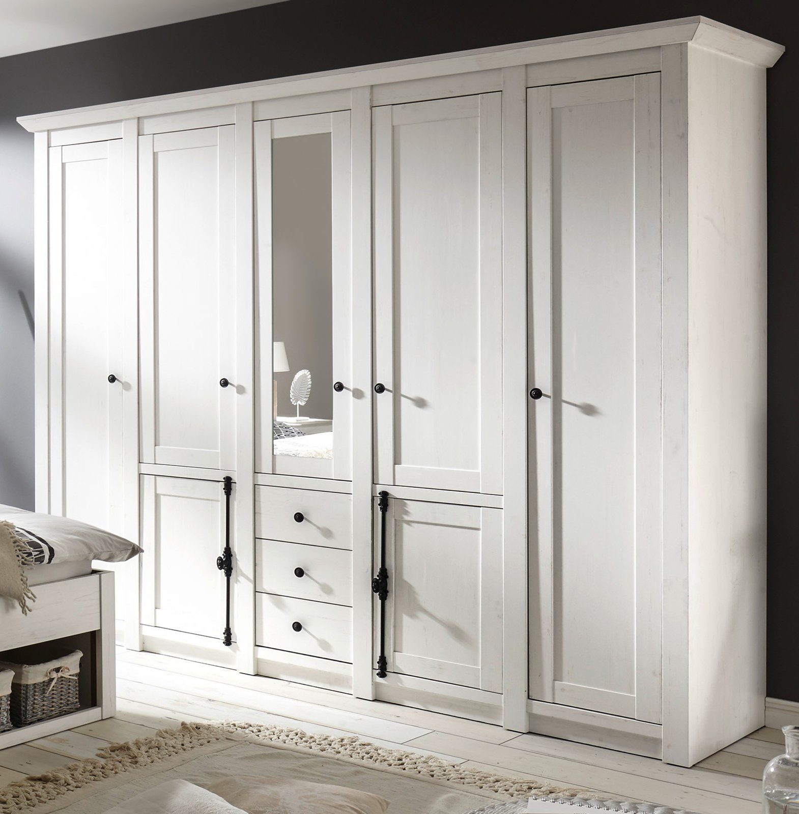 Furn.Design Kleiderschrank Hooge (Schrank Dekor Pinie weiß gekälkt, 5