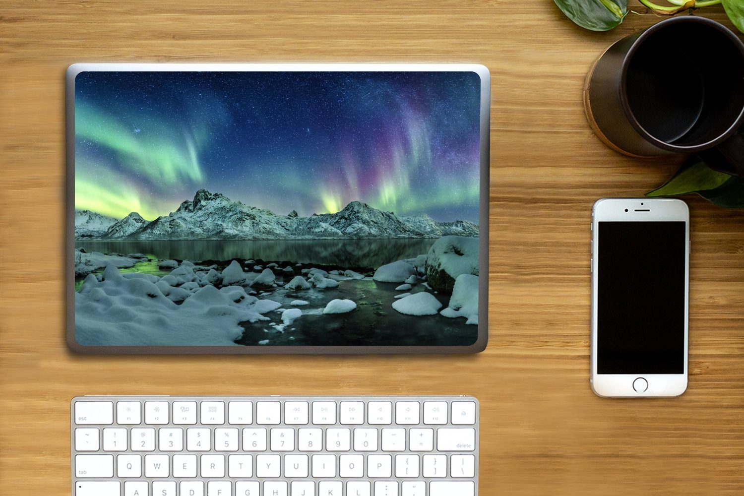 Thumbnail - MuchoWow Laptop-Aufkleber Meer - Eis - Nordlicht - Winter - Natur, (1tlg), Laptop Folien Cover, Aufkleber, Sticker, Schu...