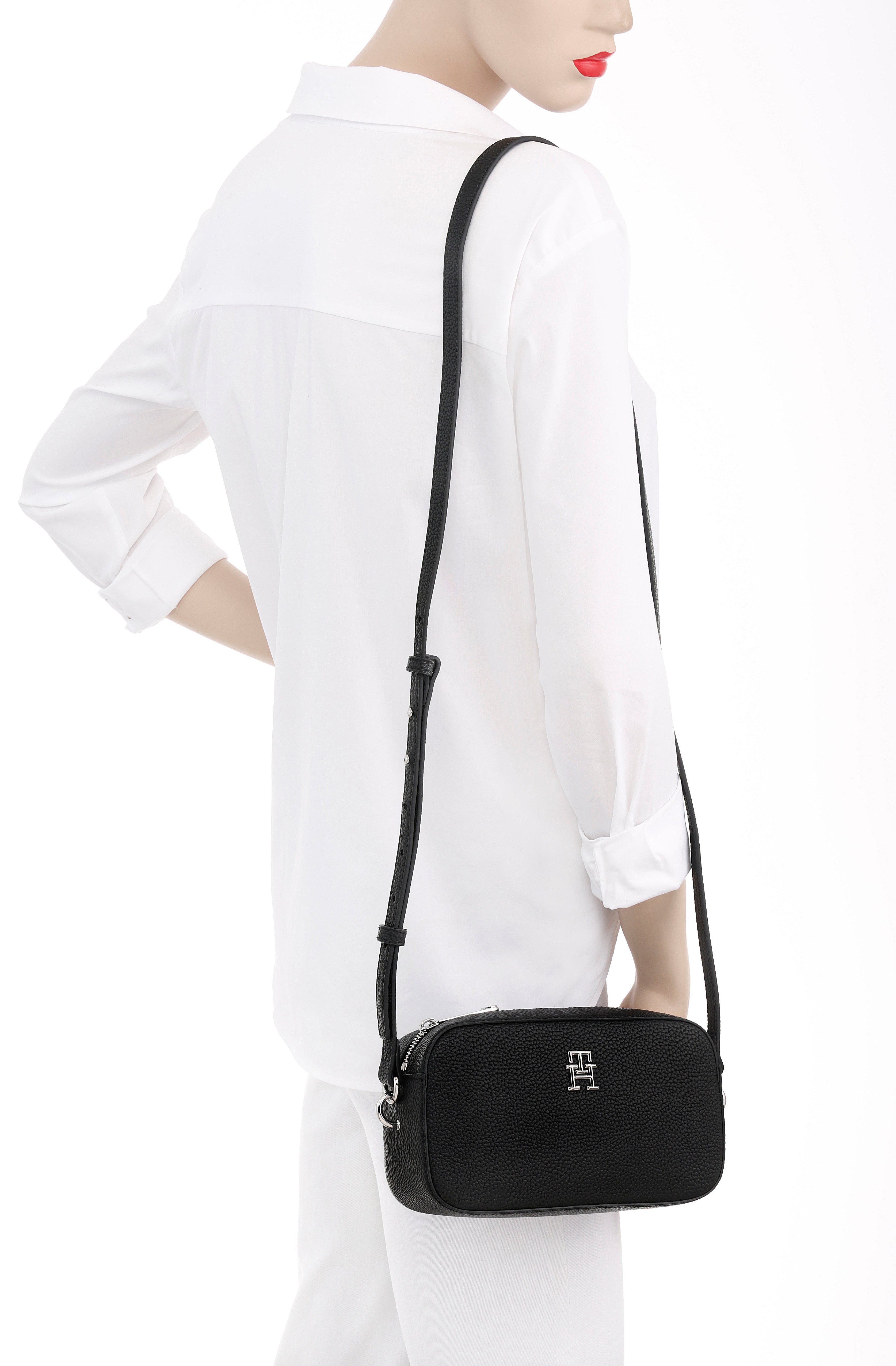 Tommy Hilfiger Mini Bag TH EMBLEM CAMERA BAG, mit TH-Emblem vorne