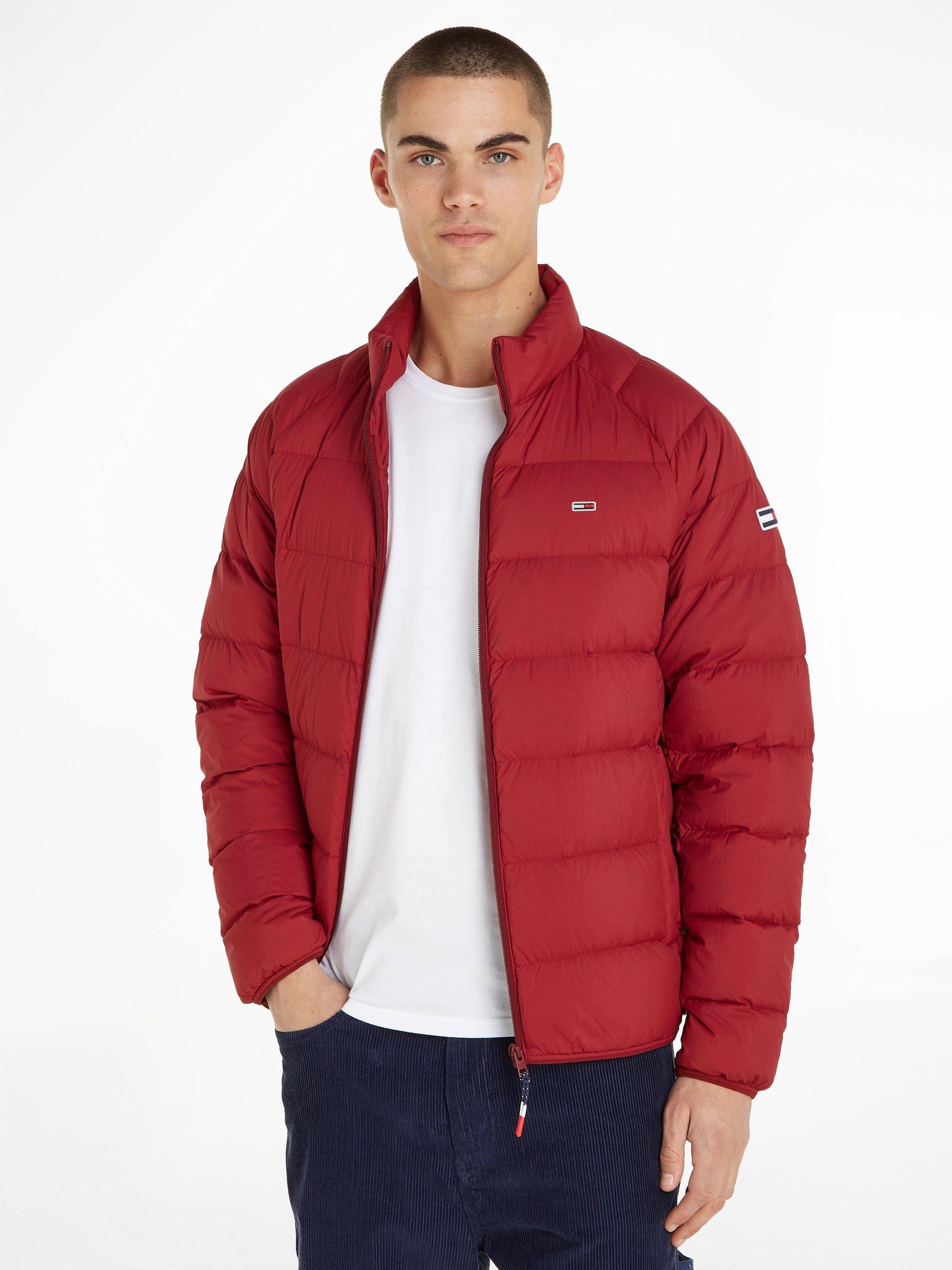 Tommy Jeans Daunenjacke TJM LIGHT DOWN JACKET mit Logostickerei