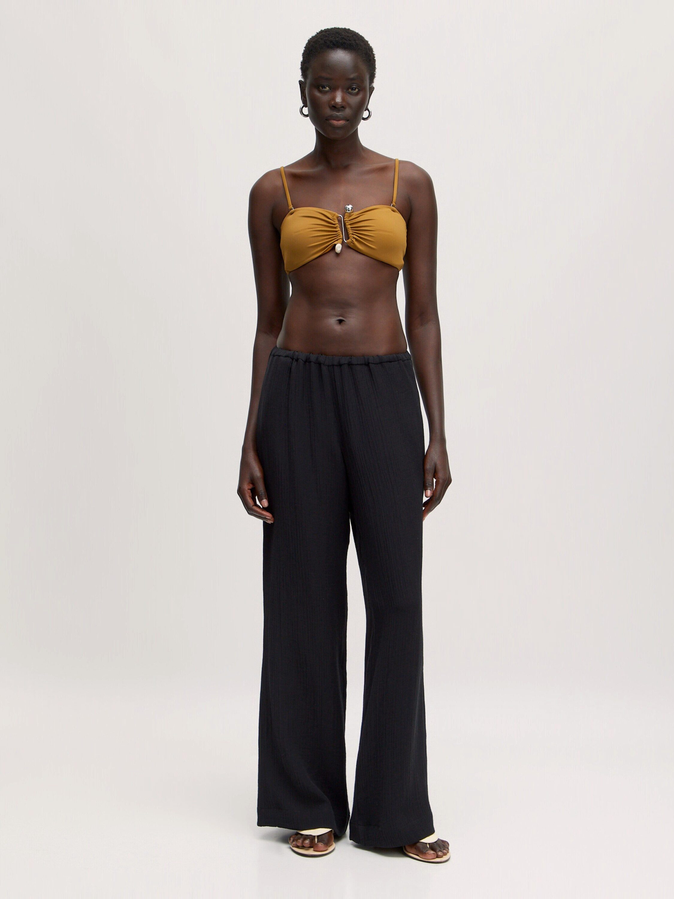 EDITED Bügel-Bikini-Top Alaia (1-St), Plain/ohne Details