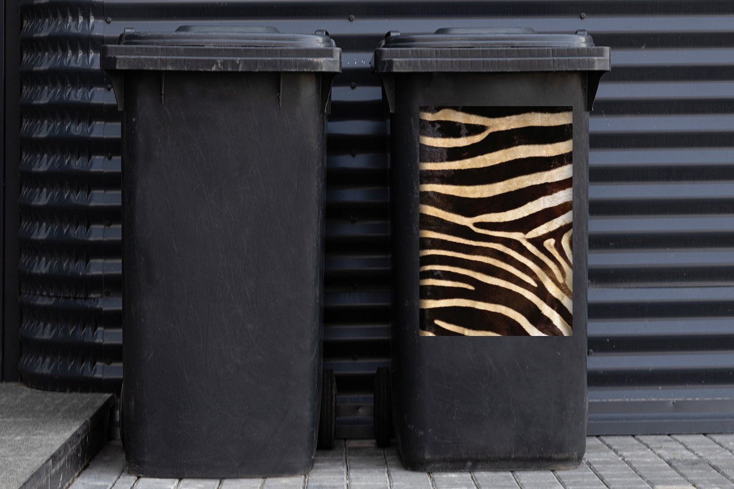 MuchoWow Wandsticker Zebrahaut (1 St), Abfalbehälter Mülleimer-aufkleber, Sticker, Mülltonne, Container