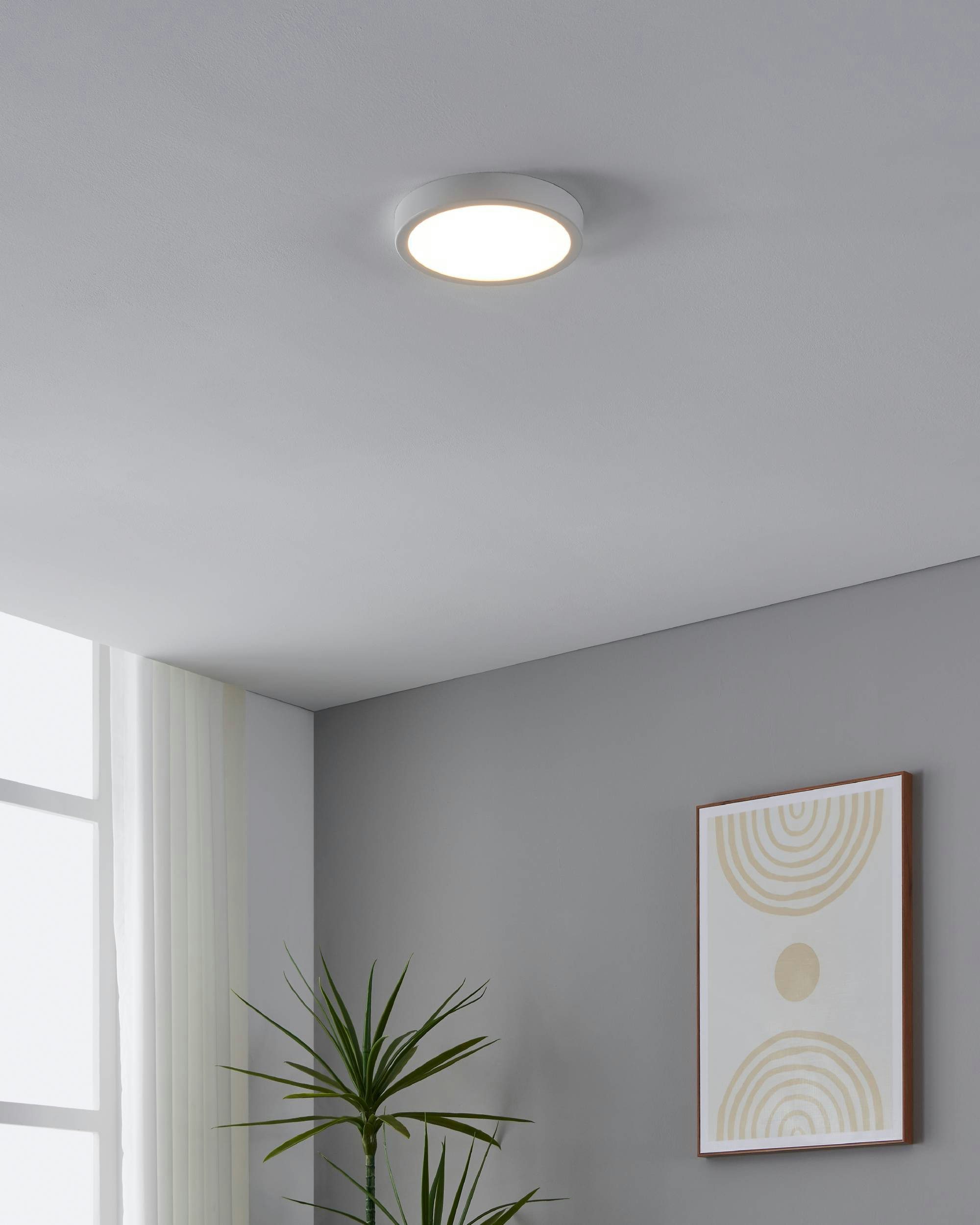 EGLO Aufbauleuchte Fueva 5 Deckenlampe, Aufbaulampe, Kunststoff und Metall, Flurlampe, Bewegungsmelder, LED fest integriert, Warmweiß, Aufbauleuchte - H2,8 x Ø21 cm - weiß - 17W inkl.