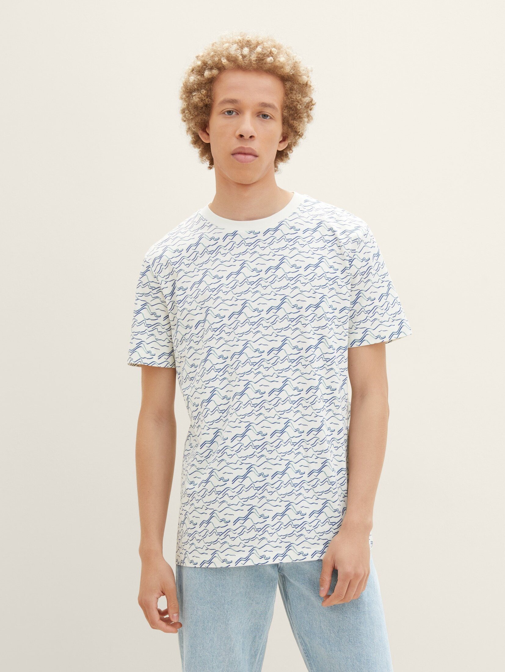 TOM TAILOR print white Allover-Print Denim T-Shirt mit abstract T-Shirt mountain