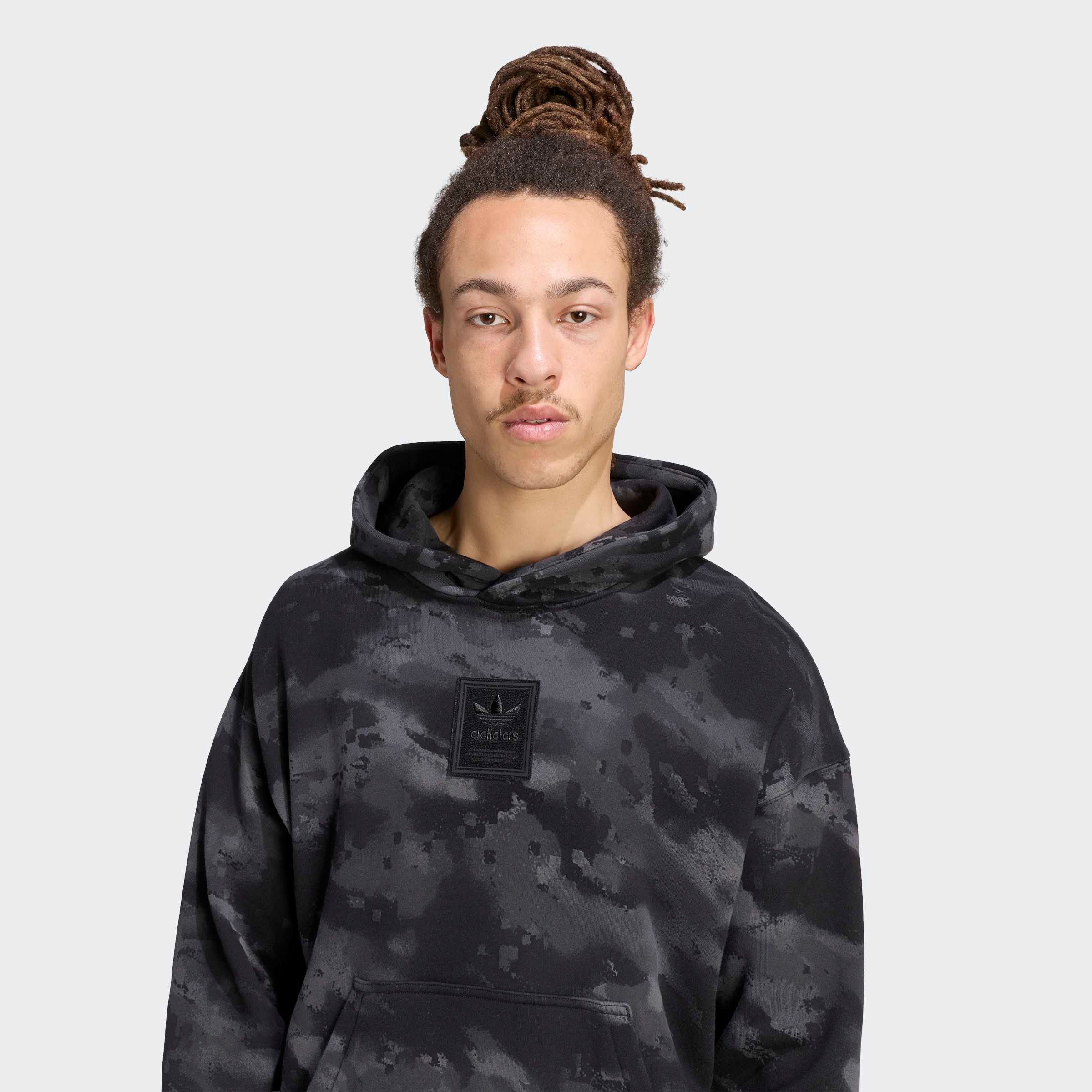 adidas Originals Kapuzensweatshirt CAMO HOODY mit Kapuze, in normaler Länge