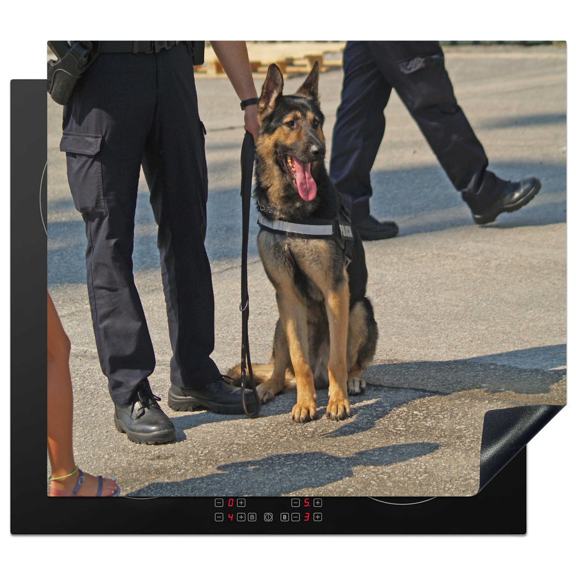 MuchoWow Herdblende-/Abdeckplatte Polizeihund bei tlg), Mobile Ceranfeldabdeckung der Arbeitsfläche 60x52 cm, nutzbar, Vinyl, Überwachung, (1