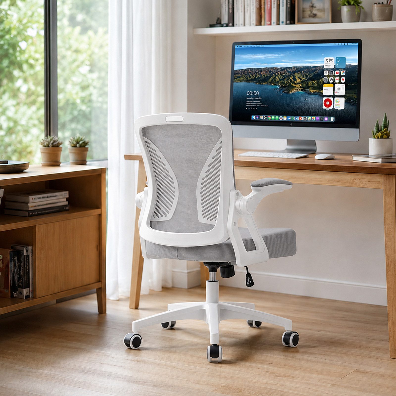 Milacyee Bürostuhl Ergonomischer Bürostuhl mit 90° klappbaren, gepolsterten Armlehnen (Höhenverstellbarer Atmungsaktiv Chefsessel mit geräuscharmen Rollen,Drehstuhl mit dynamische Rückenstütze), Platzsparend, Atmungsaktives Mesh, 150 kg Belastbarkeit