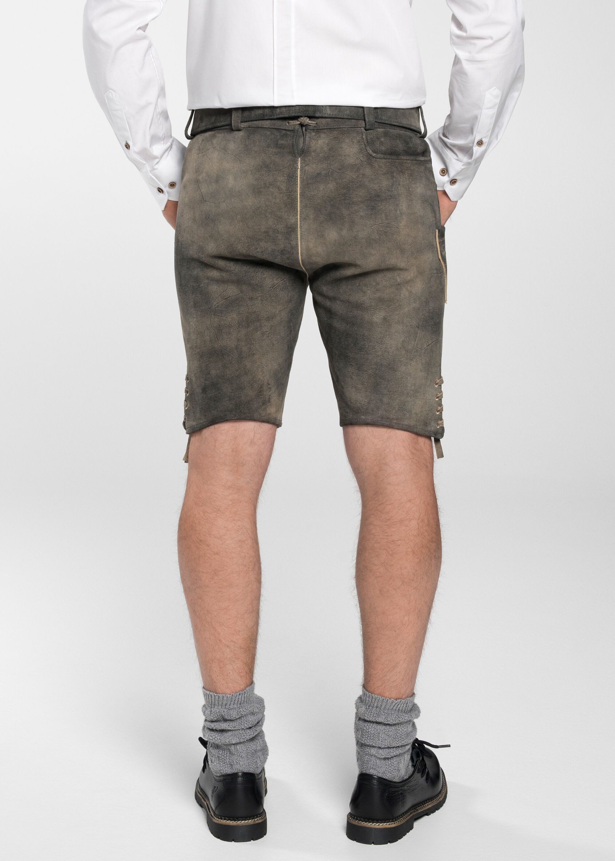 Spieth & Wensky Shorts Lederhose "Falkenstein" mit Stickereien und Hirschkopf-Emblem