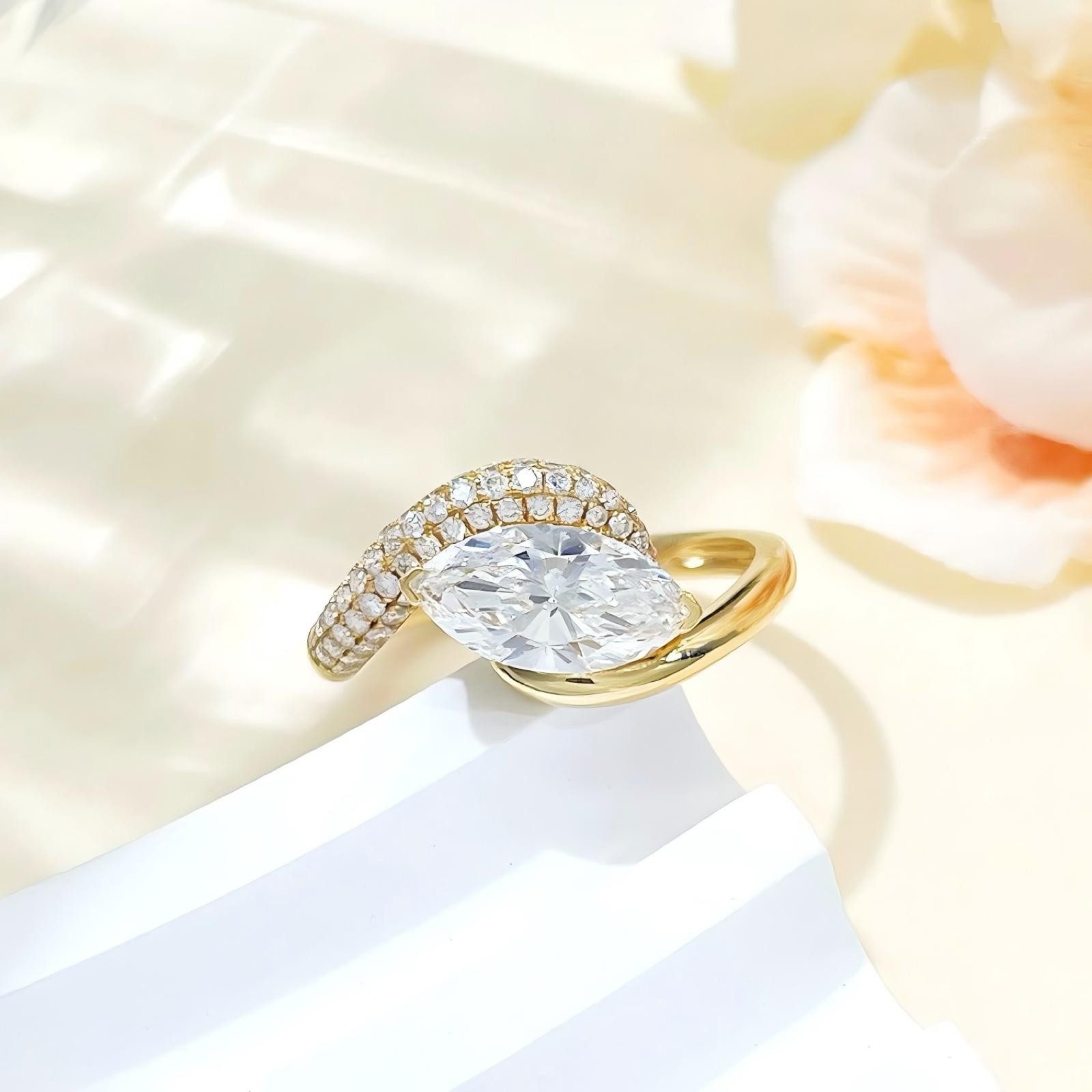 Jumpeak Diamantring 2ct Diamantring mit Marge-Schliff, Damenring aus 585er Gold, Ehering, Diamantring für Damen, Geburtstagsgeschenk, Echtheitszertifikat