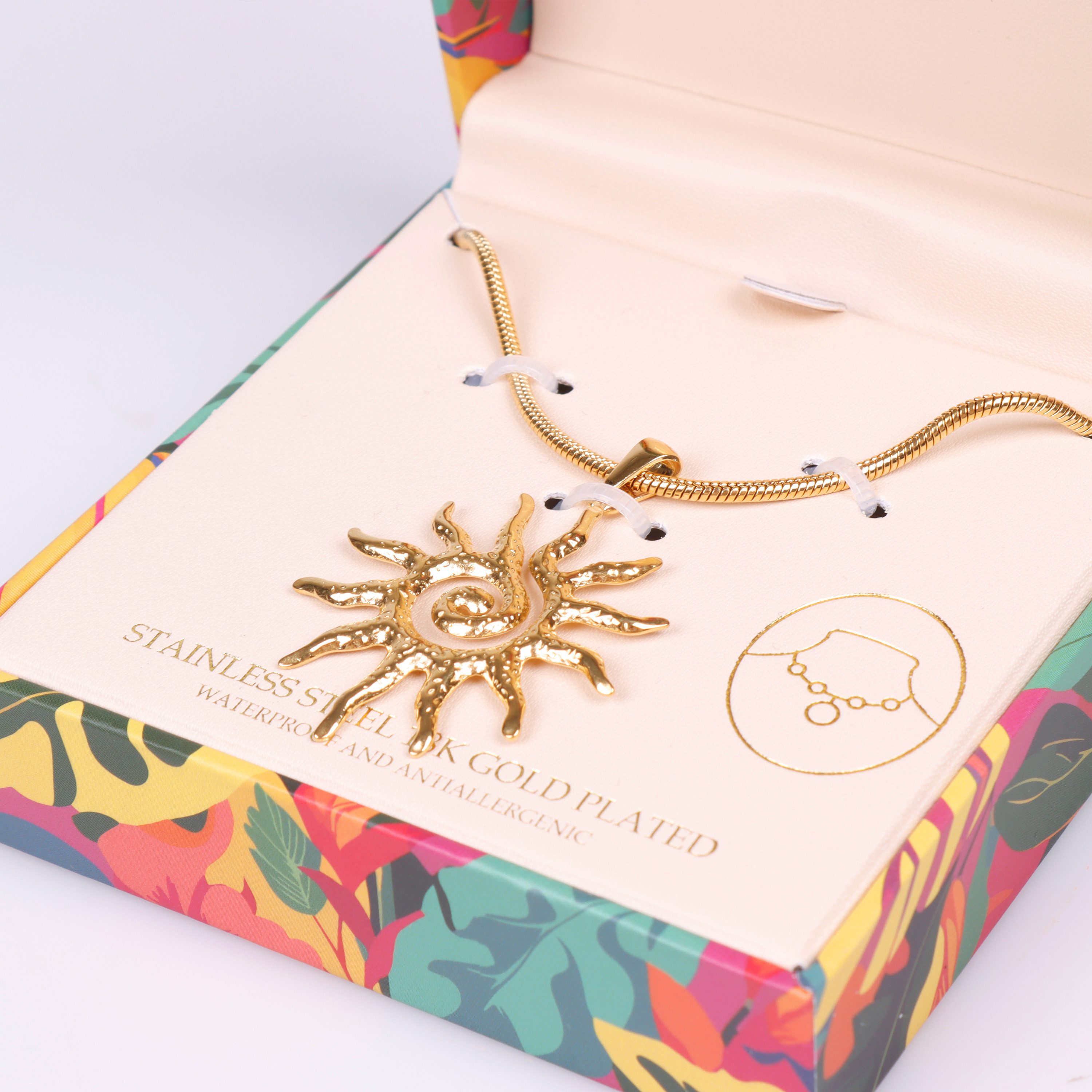 Capelli New York Schmuckset Halskette mit Sonnenanhänger – Edelstahl, 18K vergoldet – Bild 4 von 4